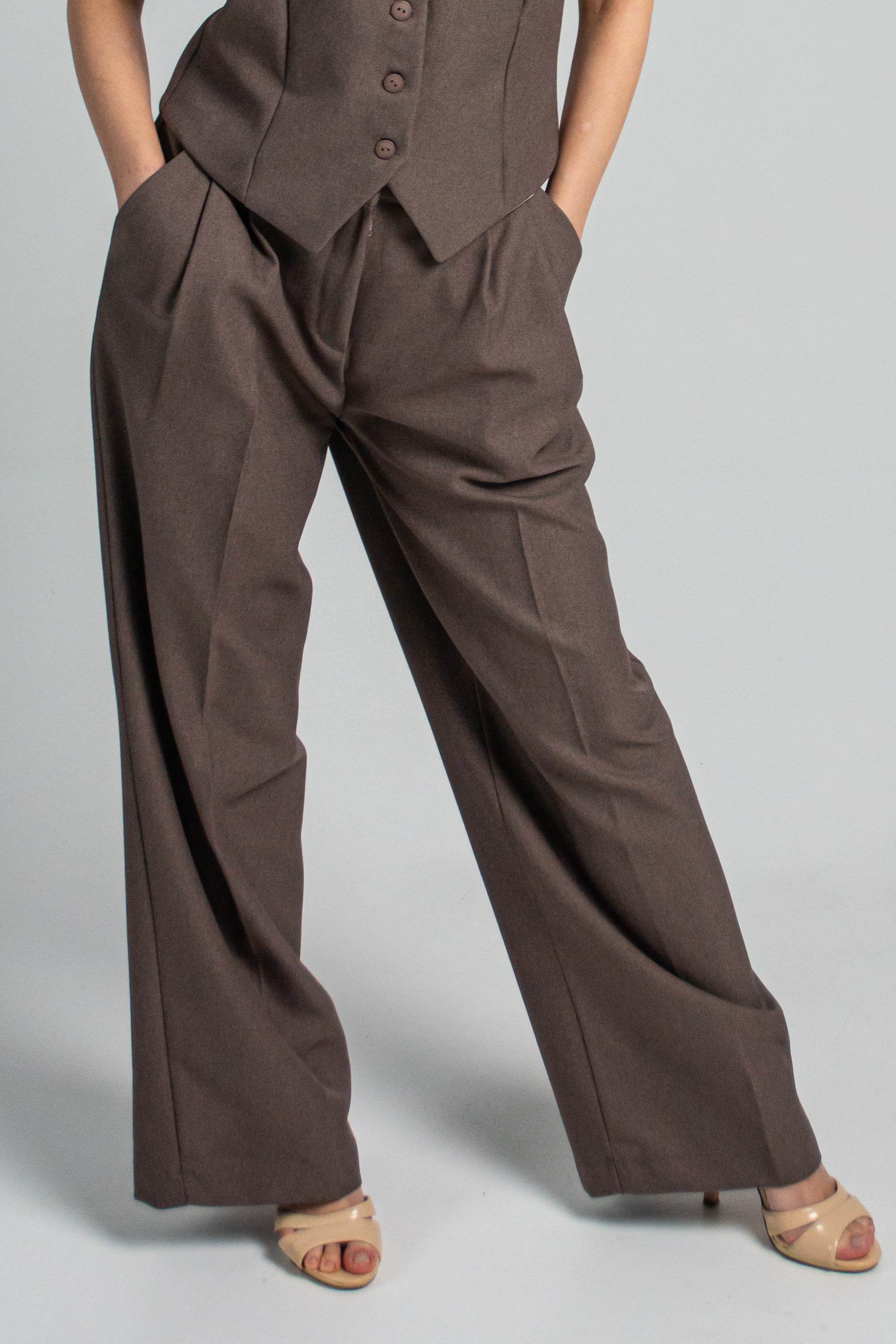 Студия (съемка для маркетплейса). Разноплановый фотограф в Москве