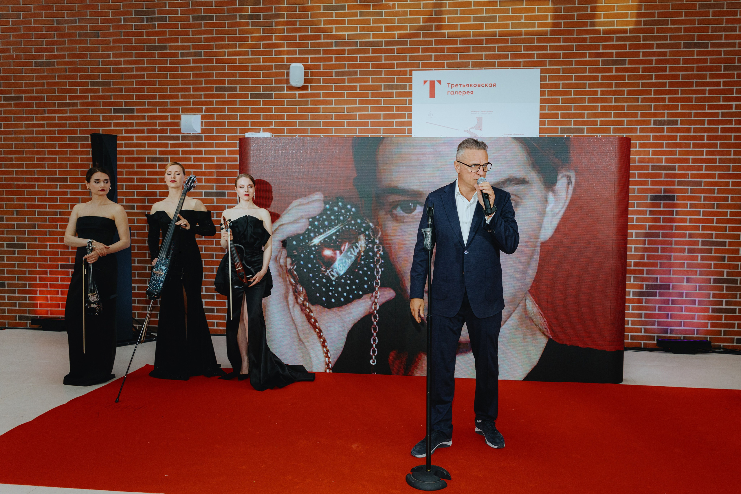 Презентация GET JET в Третьяковской галерее. Фотограф в Москве и Санкт-Петербурге Дарина