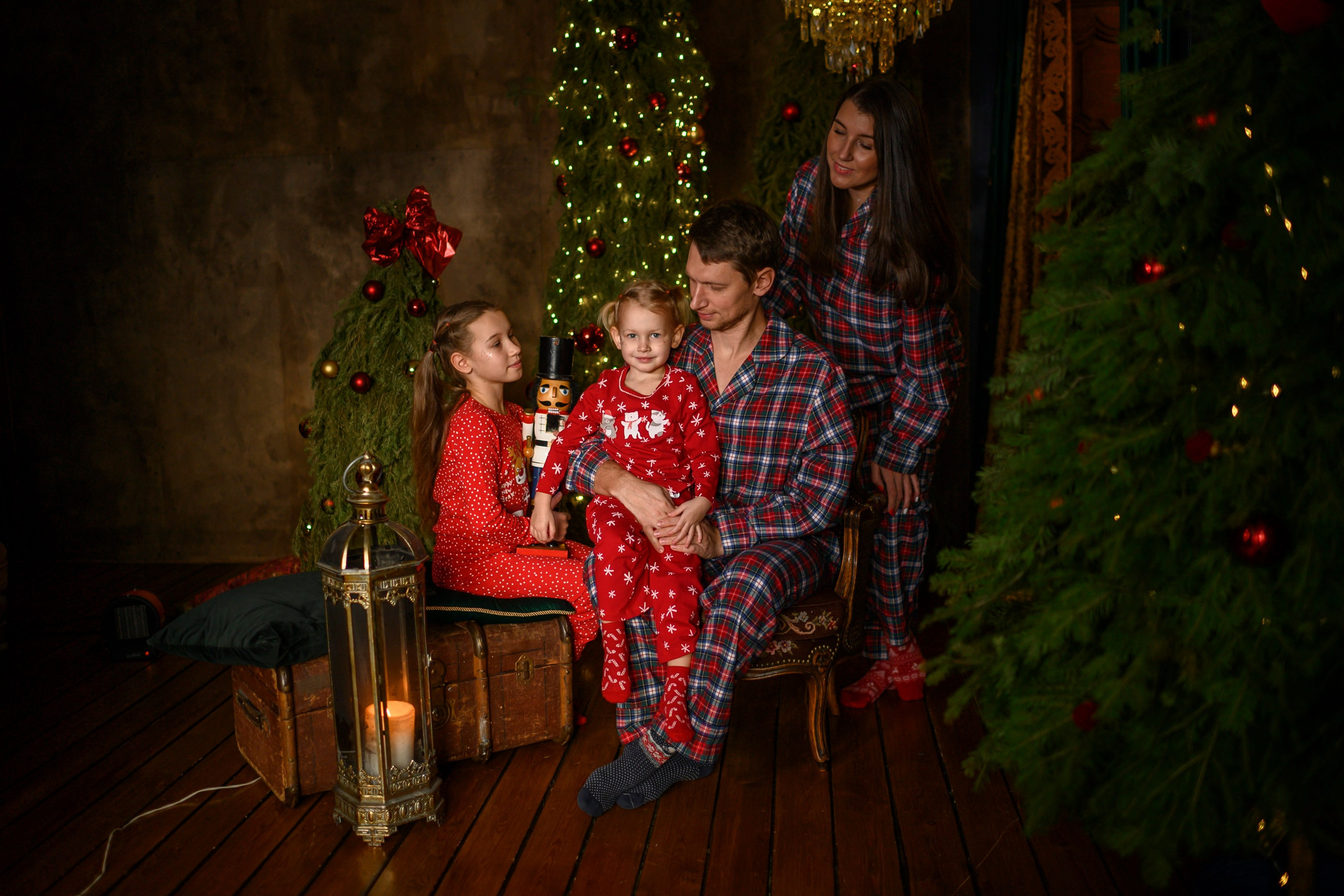 СТУДИЯ АДМИРАЛТЕЙШЕН. Семейный фотограф Екатеринбург Лора Мур