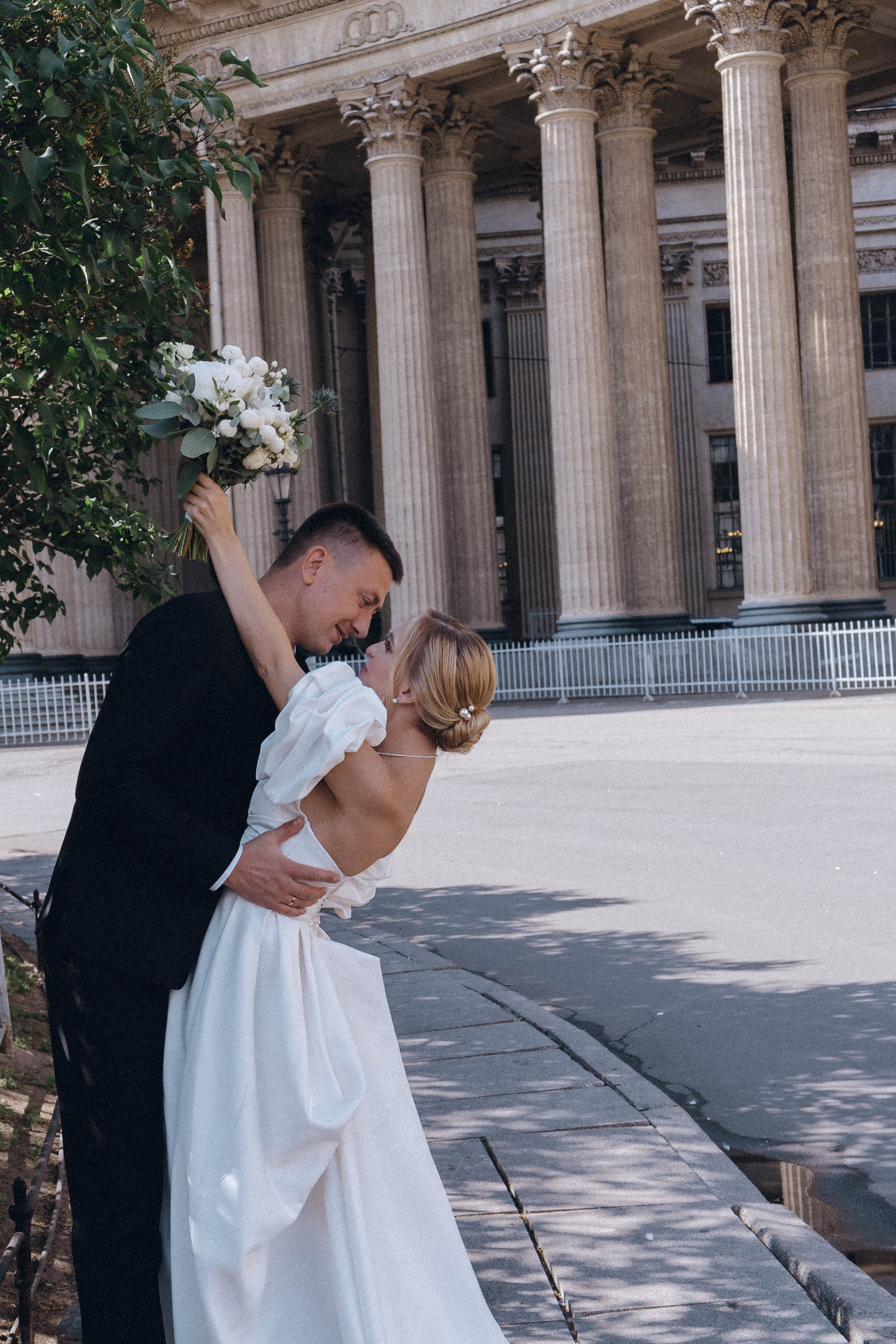 СВАДЕНБНАЯ СЬЕМКА НА КАТЕРЕ ПО КАНАЛАМ САНКТ-ПЕТЕРБУРГА И В АКВАТОРИИ НЕВЫ. Профессиональный фотограф, Санкт-Петербург — Виктория Богомолова