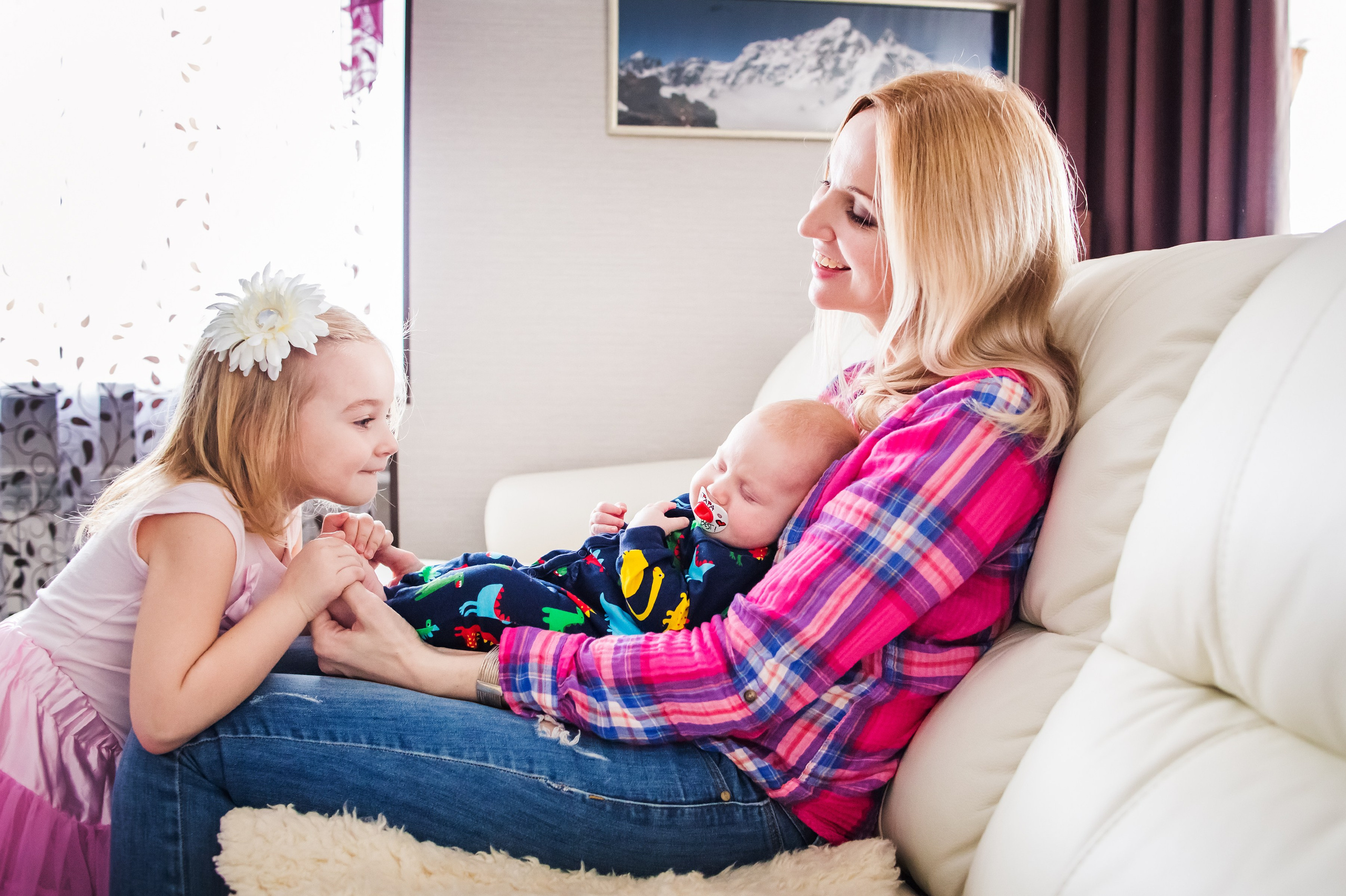 Дома. Репортажный, семейный и детский фотограф в Пензе и Заречном Арина Ермилова. Картины барельеф на заказ