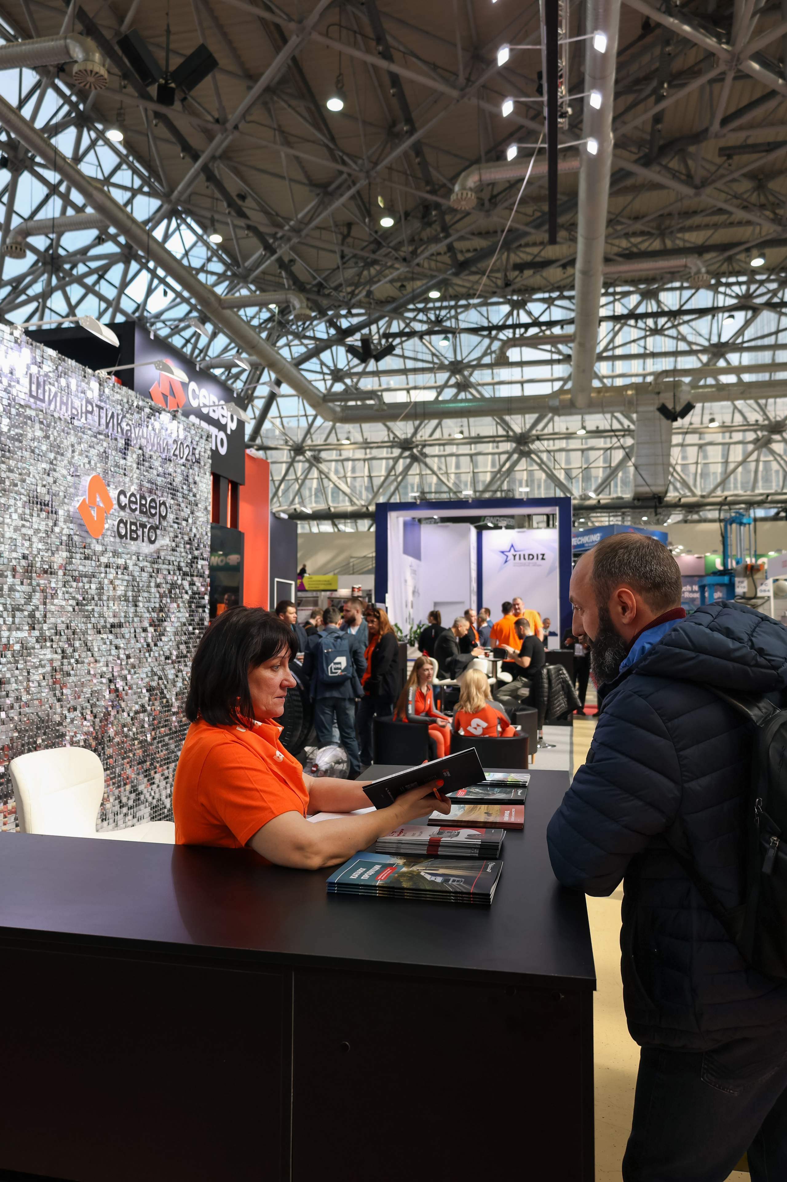 Север Авто, Выставка Экспоцентр. Фотограф и видеограф Анна Домашенко