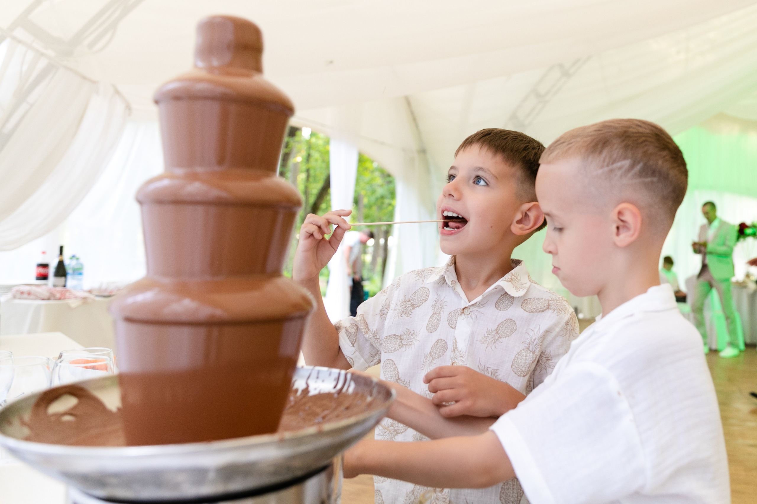 Виталий и Кристина. Фотограф FOTOBANKA