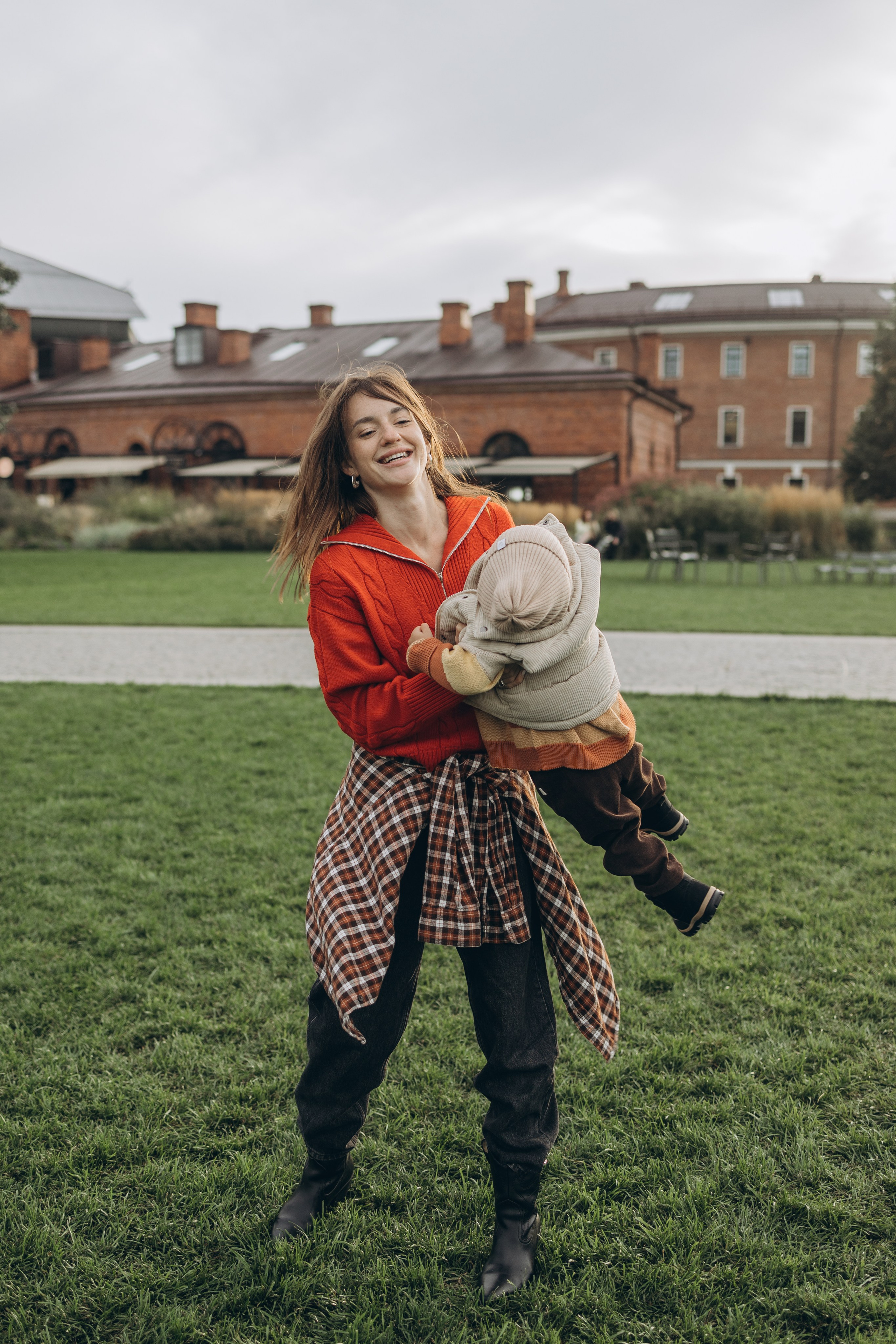 Полина и Матвей. Семейный фотограф в Москве Виктория Ястребинская