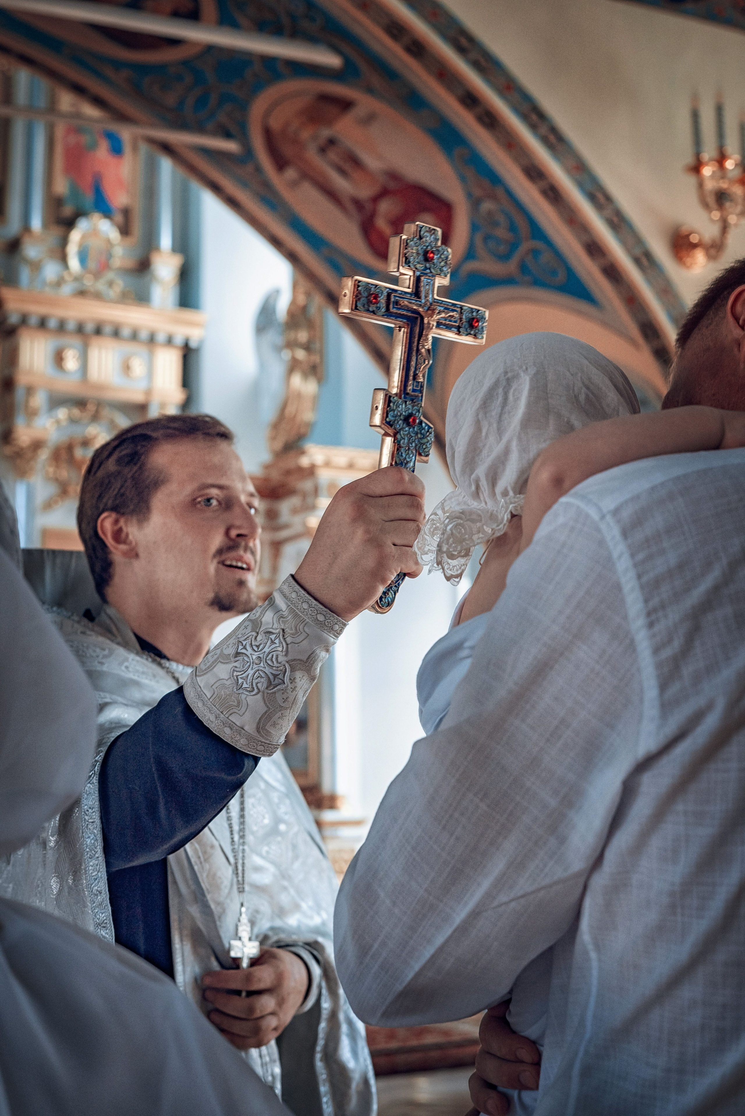Съемка таинства крещения в Красноярске. Фотографы крещения/венчания  Красноярск Татьяна и Вячеслав Переваловы
