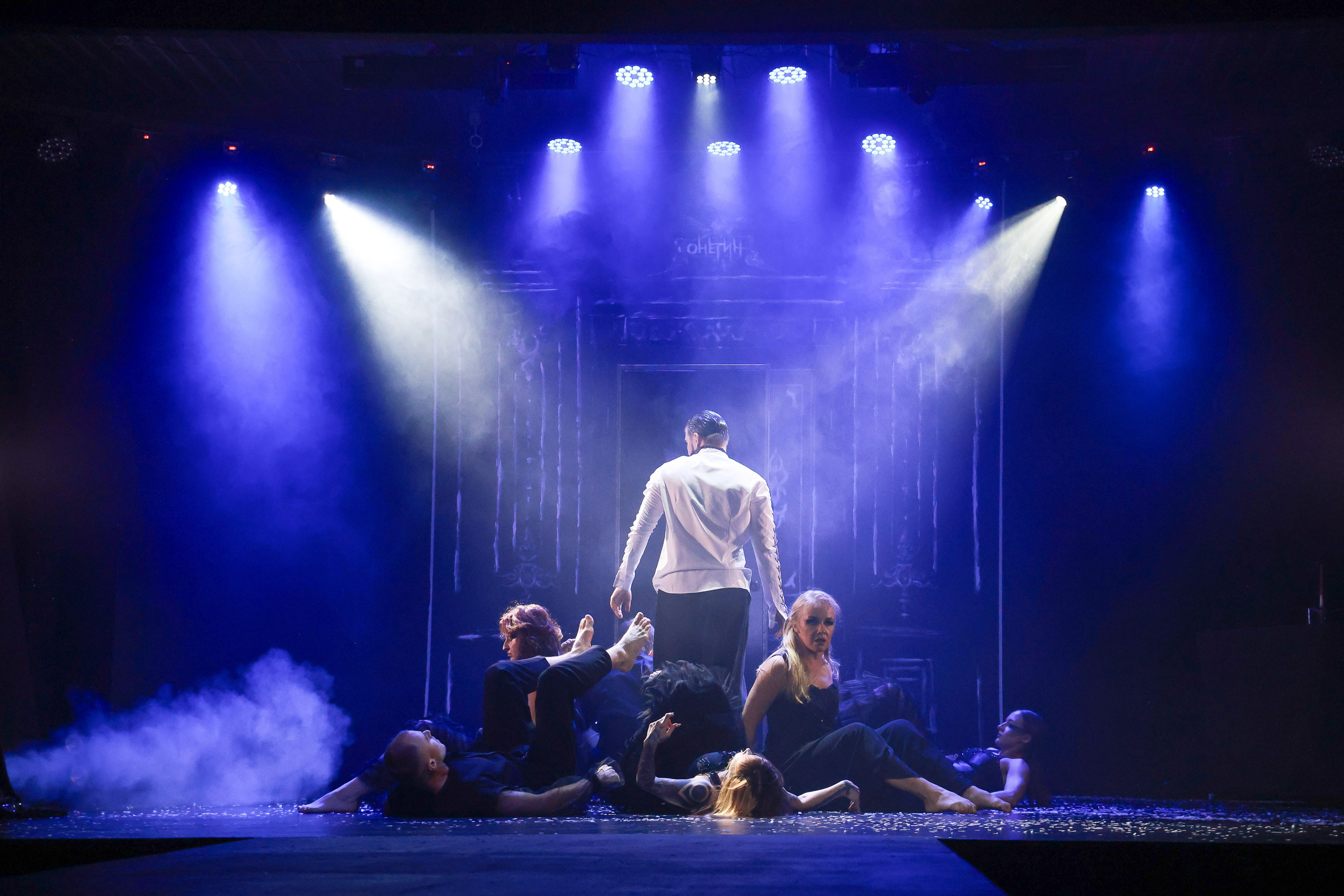 Пластический спектакль Онегин _ IVEX. Фотограф Юлия Мальцева