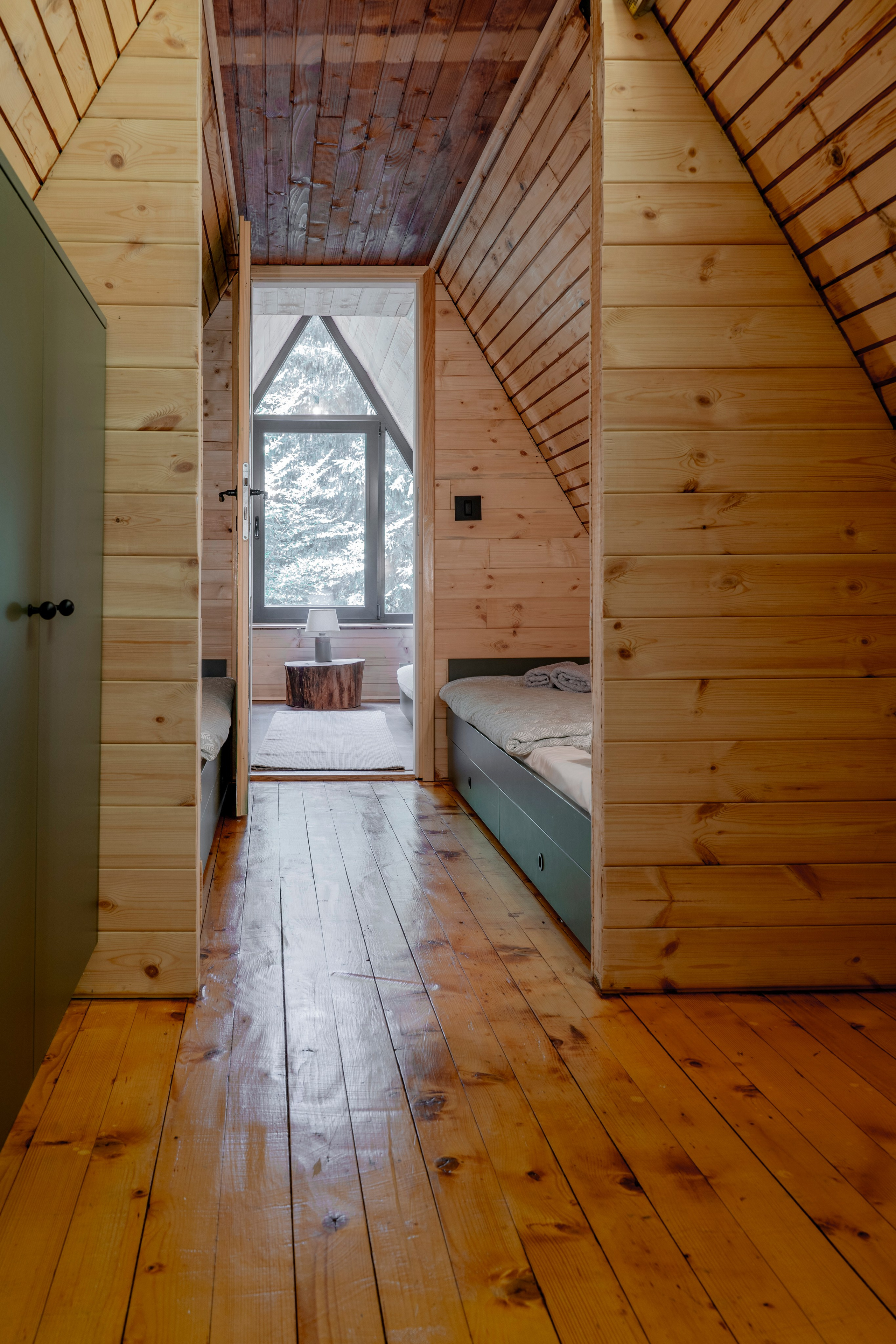 Viktorija Chalet. Photographer Liana Sudets Serbia Kopaonik Brzece Brus