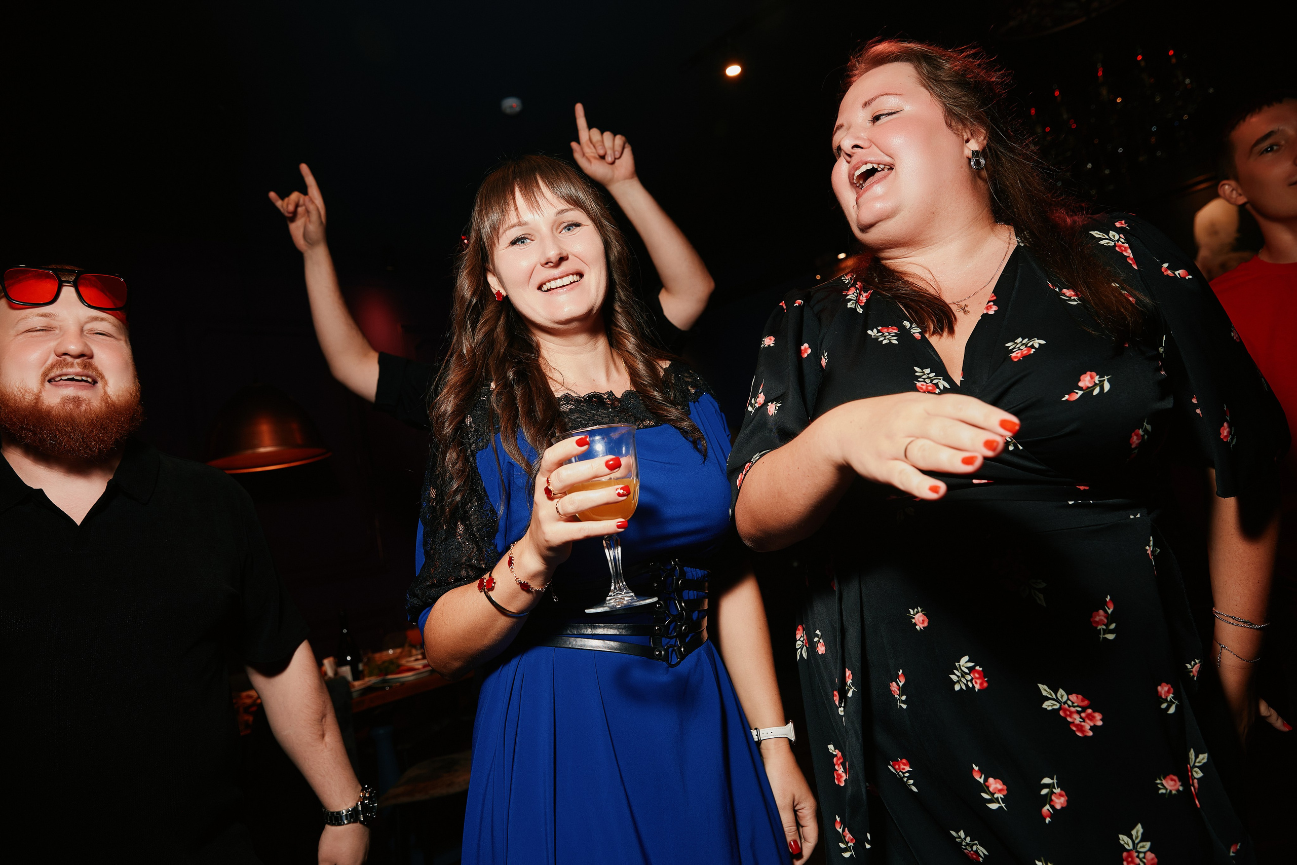 HOLIDAY IN AVRORA ROOM 22.08. Свадебный репортажный фотограф краснодар максим дремов дрёмов фотосессия студия цена