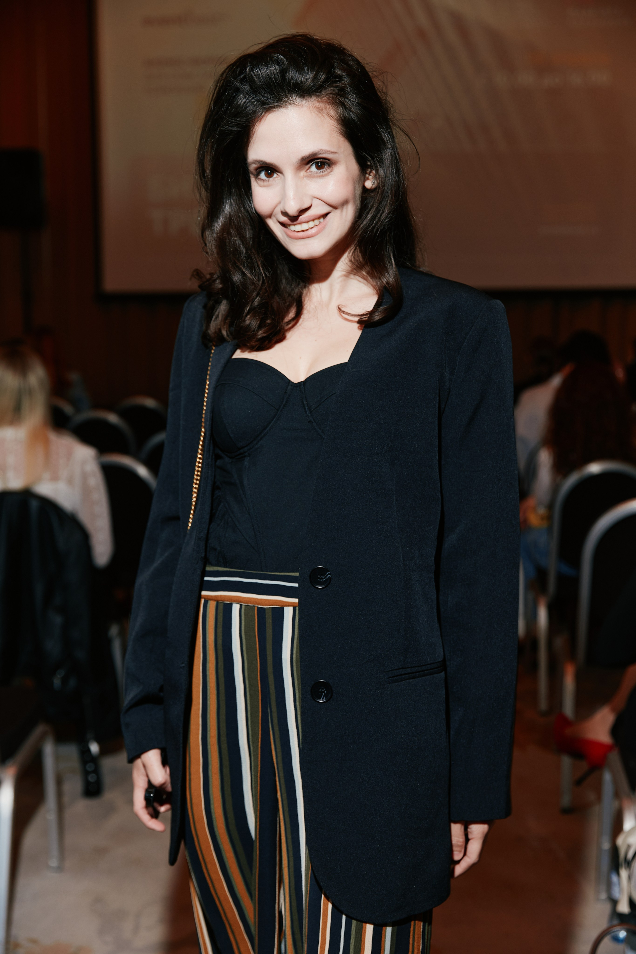 Форум Бизнес-тренды 2025 в Marriott Hotel 28.04. Свадебный репортажный фотограф краснодар максим дремов дрёмов фотосессия студия цена