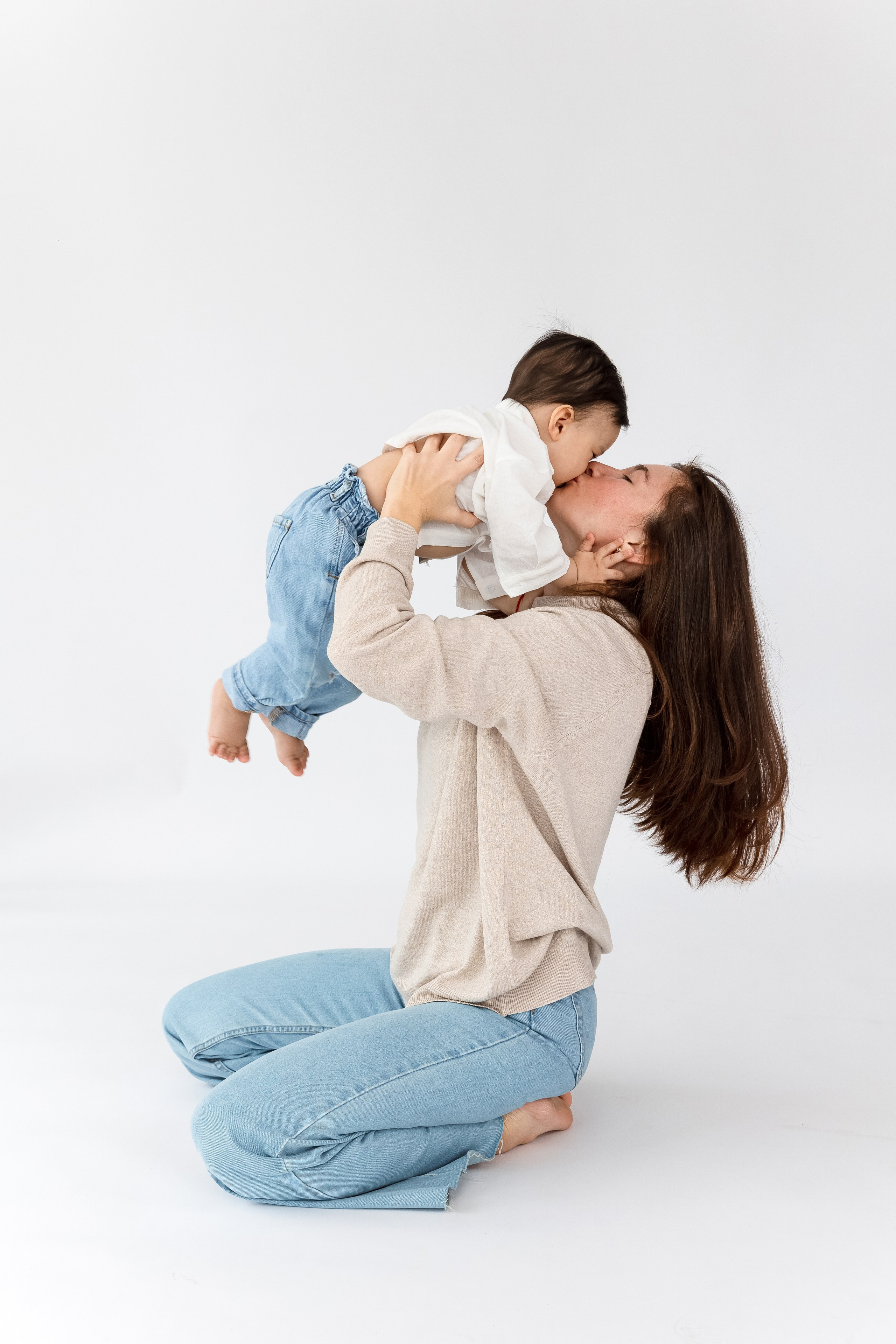 Луиза с семьёй. Свадебный и семейный фотограф в Каспийске Алёна Нурмагомедова