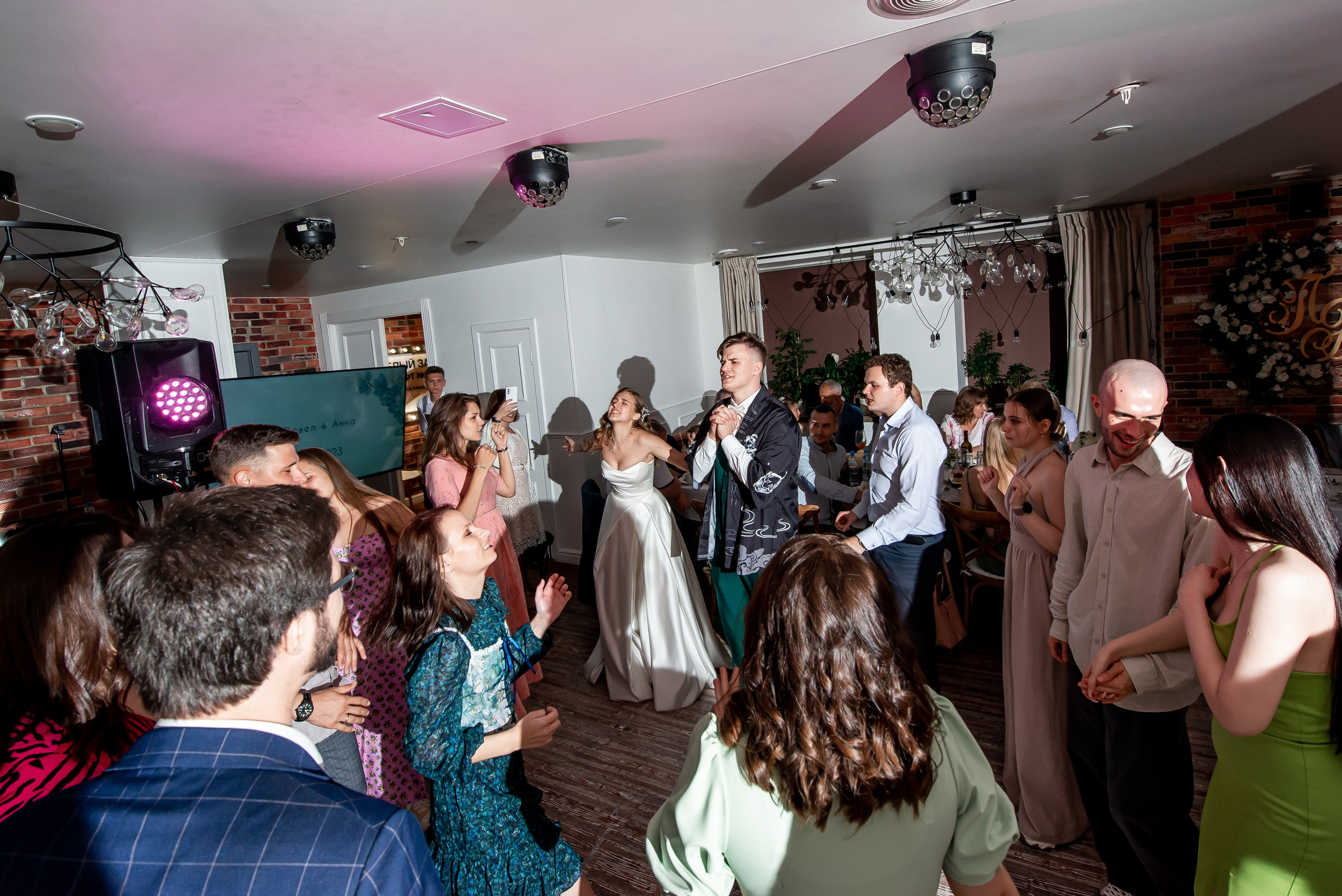 Павел и Анна. Свадебный фотограф в Новосибирске. Александра Верхушина