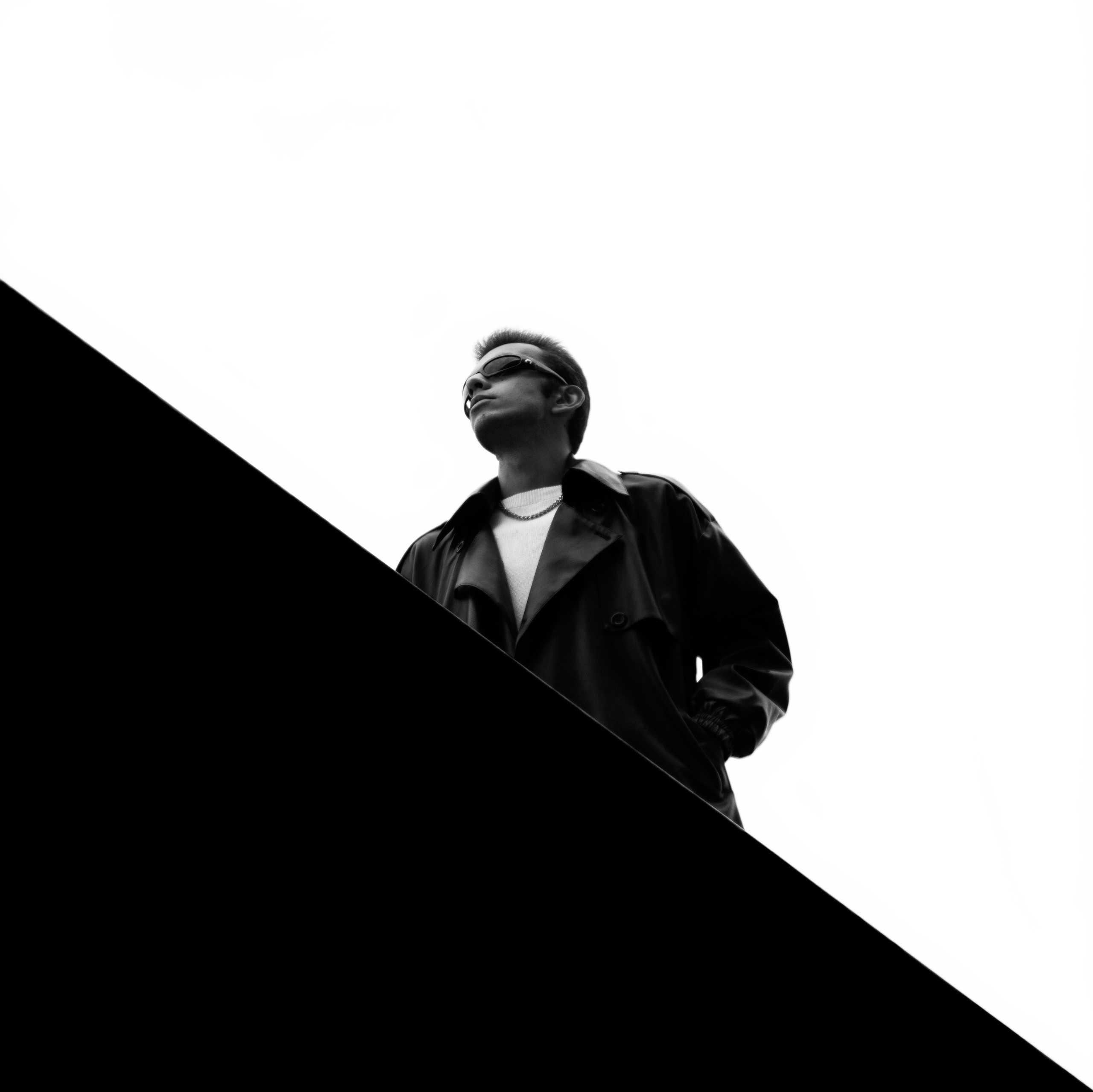 MINIMΔLISMUS EXTREMUS. VLAD EXIT