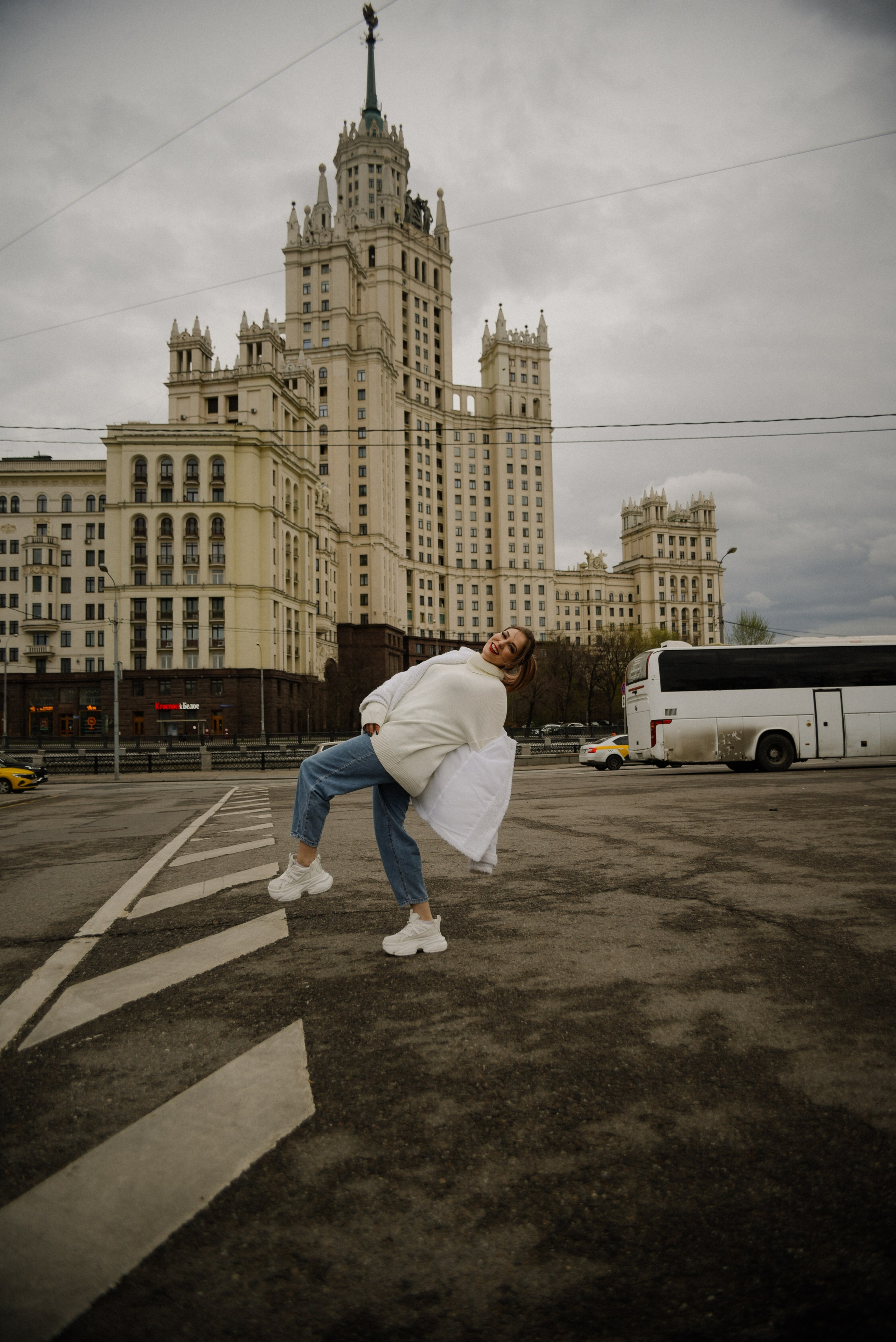 Высотка на Котельнической набережной. Фотограф Лола Волна, город Москва