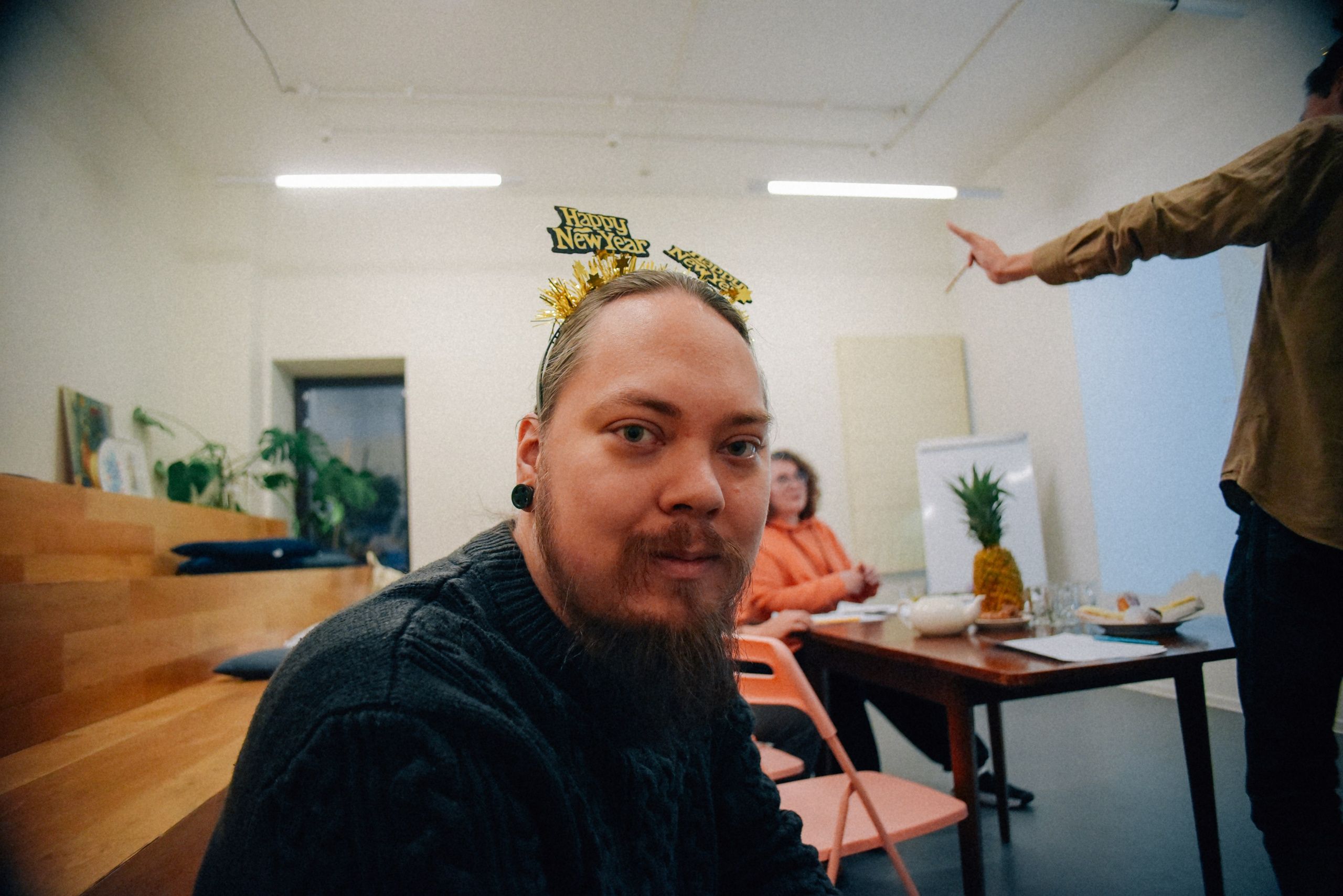 ЧТО ТЫ МЕЛЕШь Вечер вьетнамского караоке. Фотограф Лола Волна, город Москва