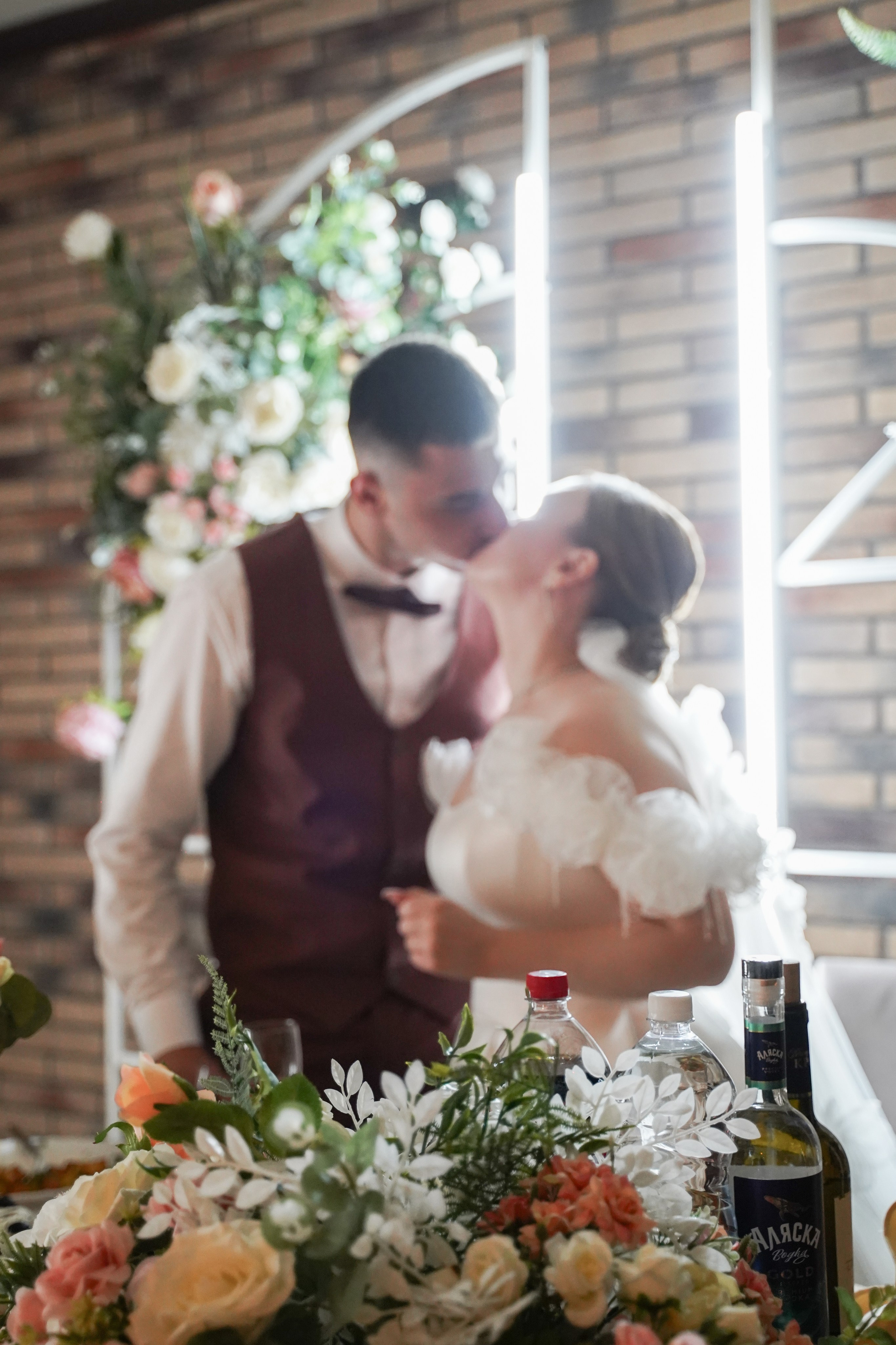 Арина и Даниил (г. Курск, Роща невест). Фотограф Вера Зверуго в Орле