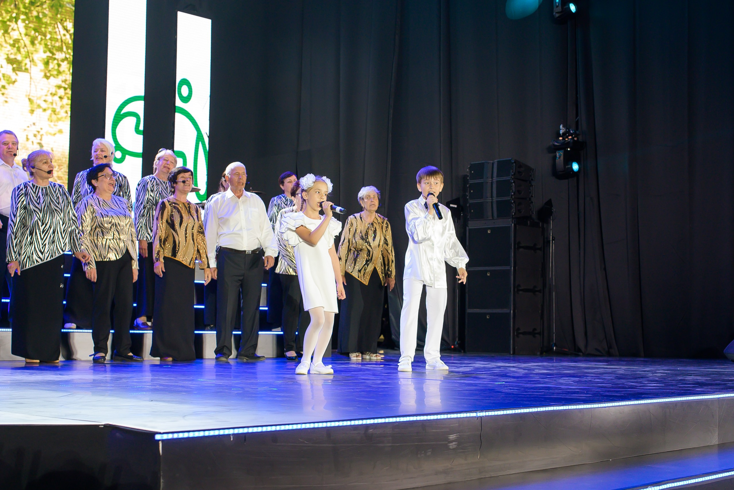 День Соц работника. Фотограф в Кемерово Владислав Шульц