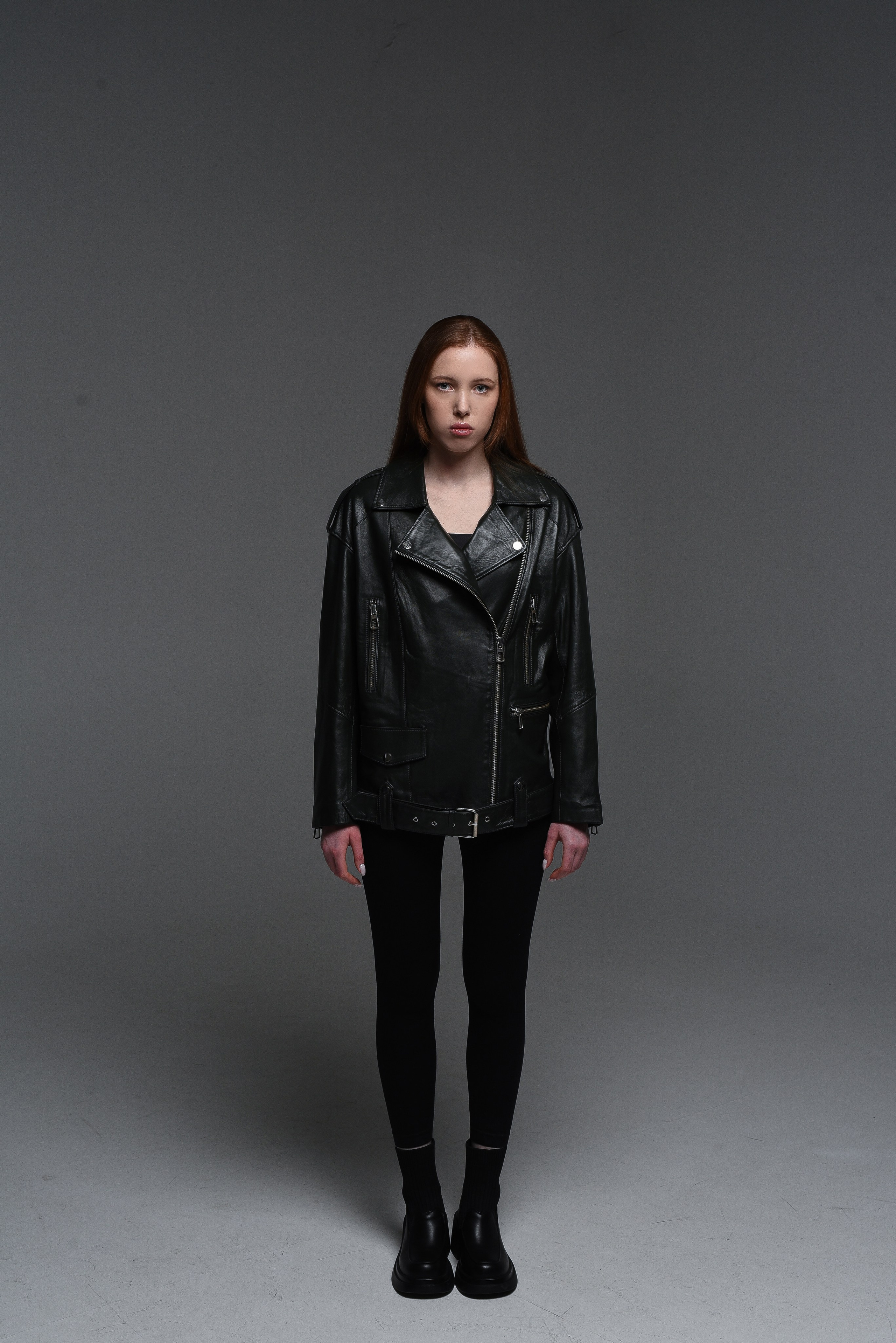 Куртки (фон). Контент фотограф в Москве Лихачева Ксения