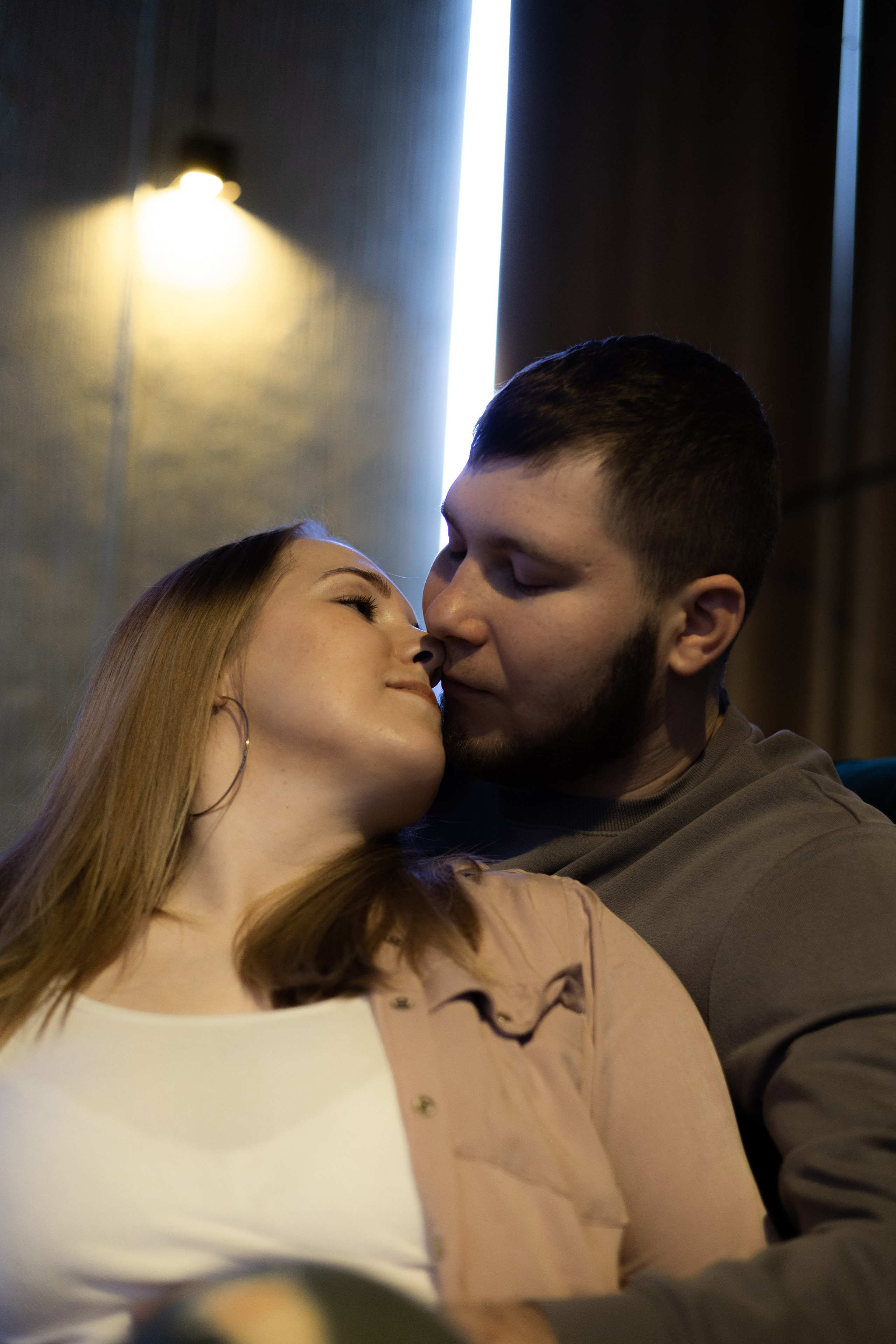 Лавстори для пары, молодых родителей или супружеской пары. Семейный фотограф Марья Тен. Москва, Зеленоград, Химки, Сходня