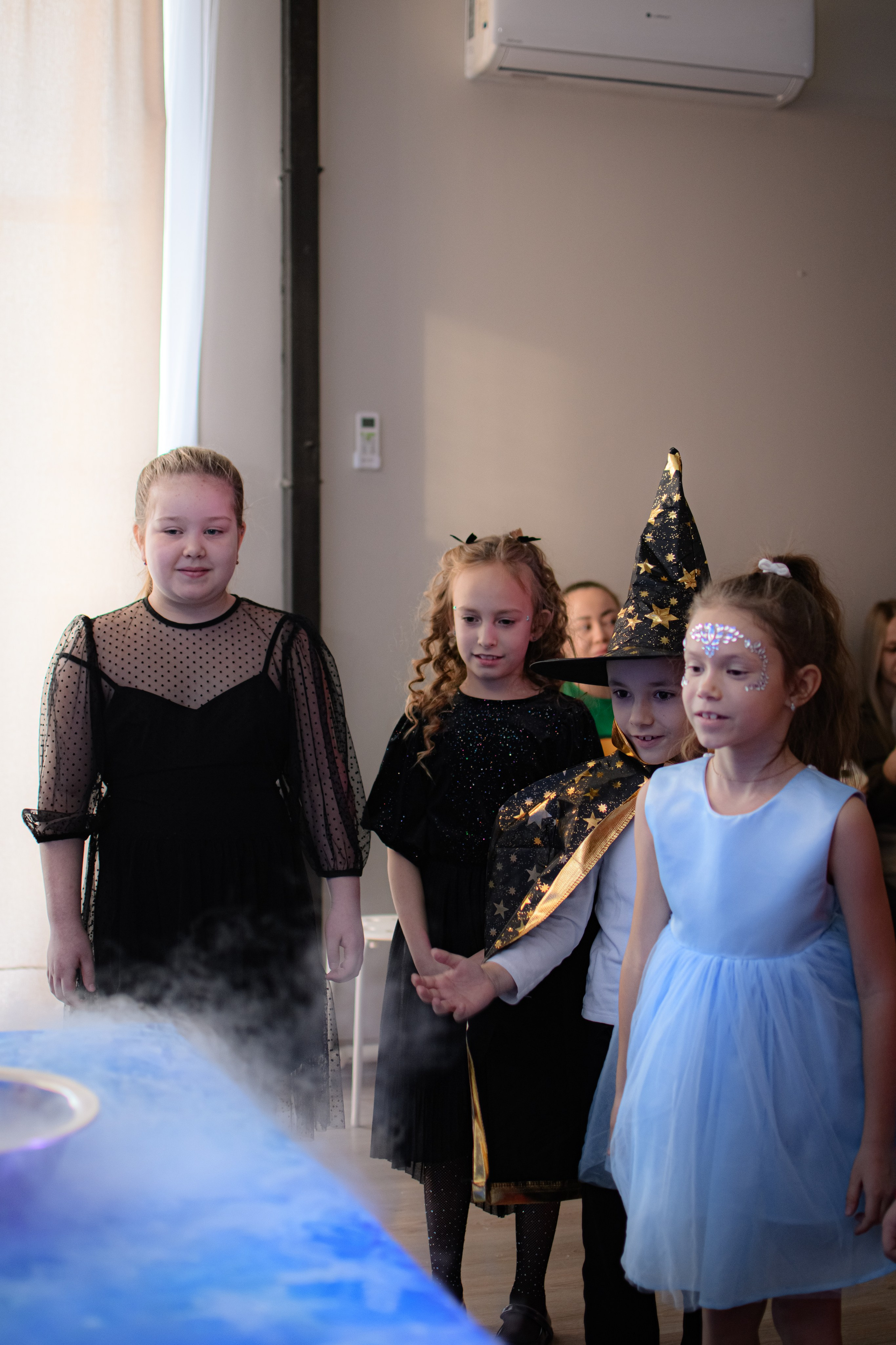 HAPPY NEW YEAR. Photokarish