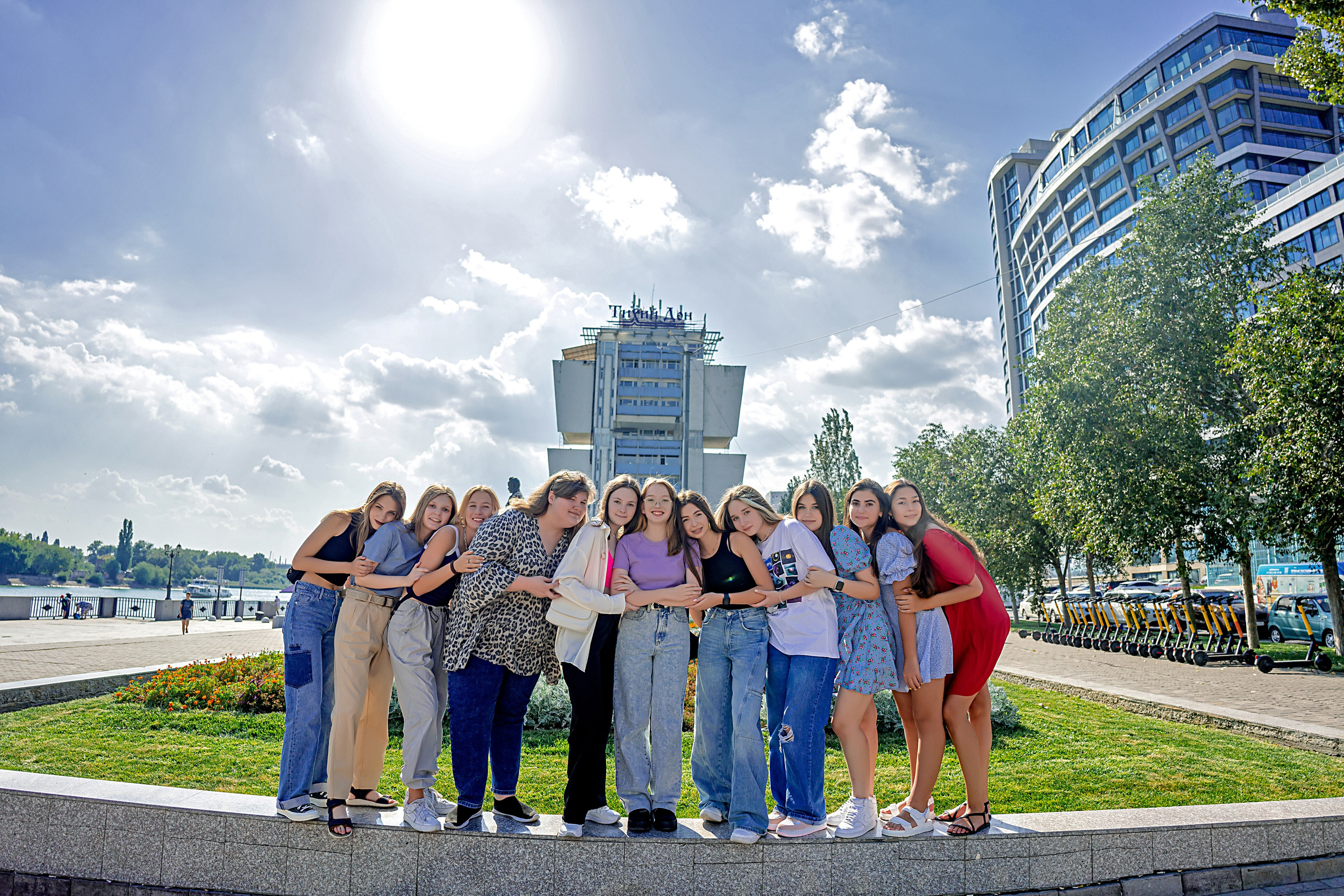 ФОТОКНИГИ ДЛЯ ШКОЛЫ, ВЫПУСКНЫЕ ФОТОКНИГИ В РОСТОВЕ, АЛЬБОМЫ. Современные Выпускные Альбомы в Ростове-на-Дону