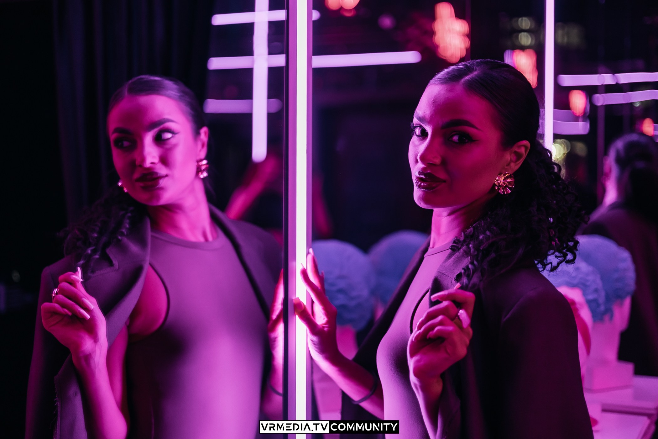 Вечер в караоке-баре «Volna»