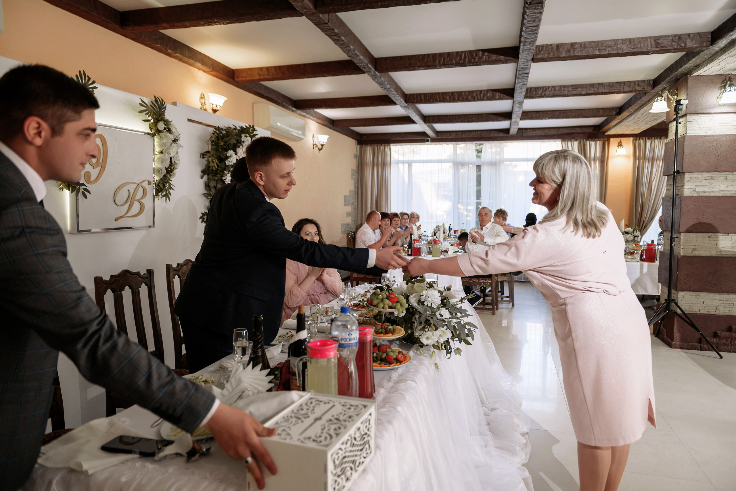 Эдуард и Виктория. Свадебный фотограф Белгород Валуйки Старый Оскол Воронеж