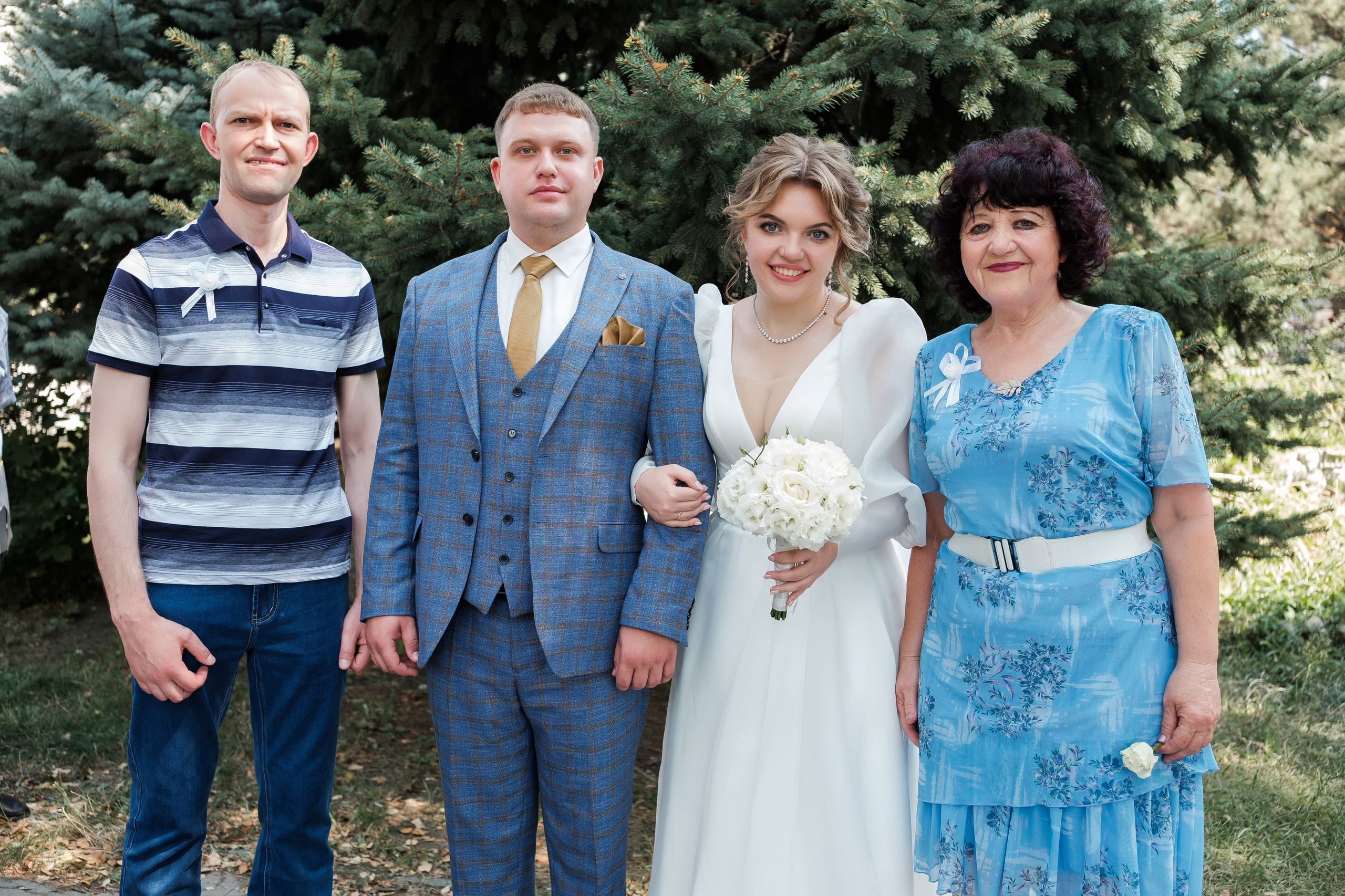 Виктор и Анна. Свадебный фотограф | репортаж | праздники | крещение