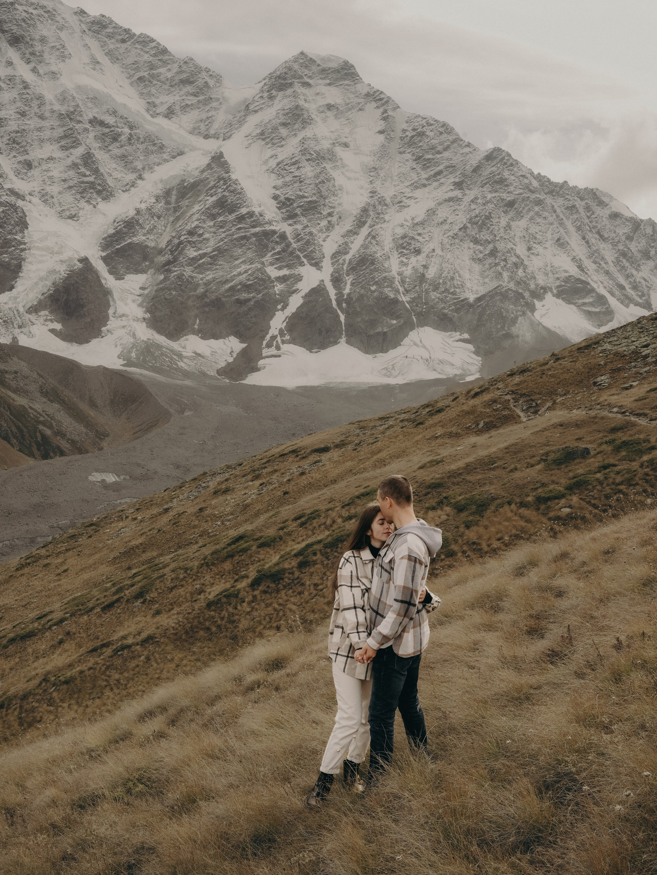 Съемка Love story (лавстори) Ирины и Максима. Свадебный фотограф Ирина Беляева Пятигорск|Кисловодск|Эльбрус|Домбай