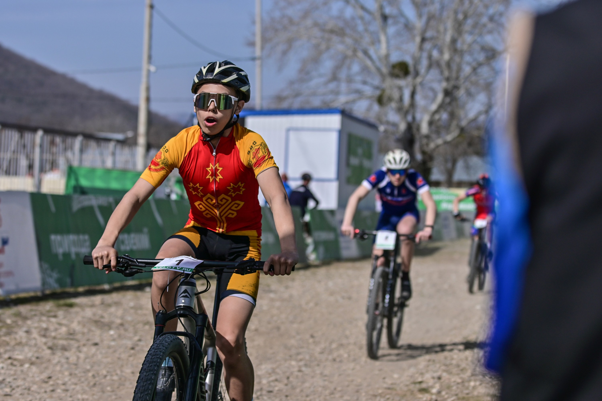 Маунтинбайк, кросс-кантри в Архипо-Осиповке 16 марта 2025. Спортивный фотограф, фотожурналист Павел Ларькин