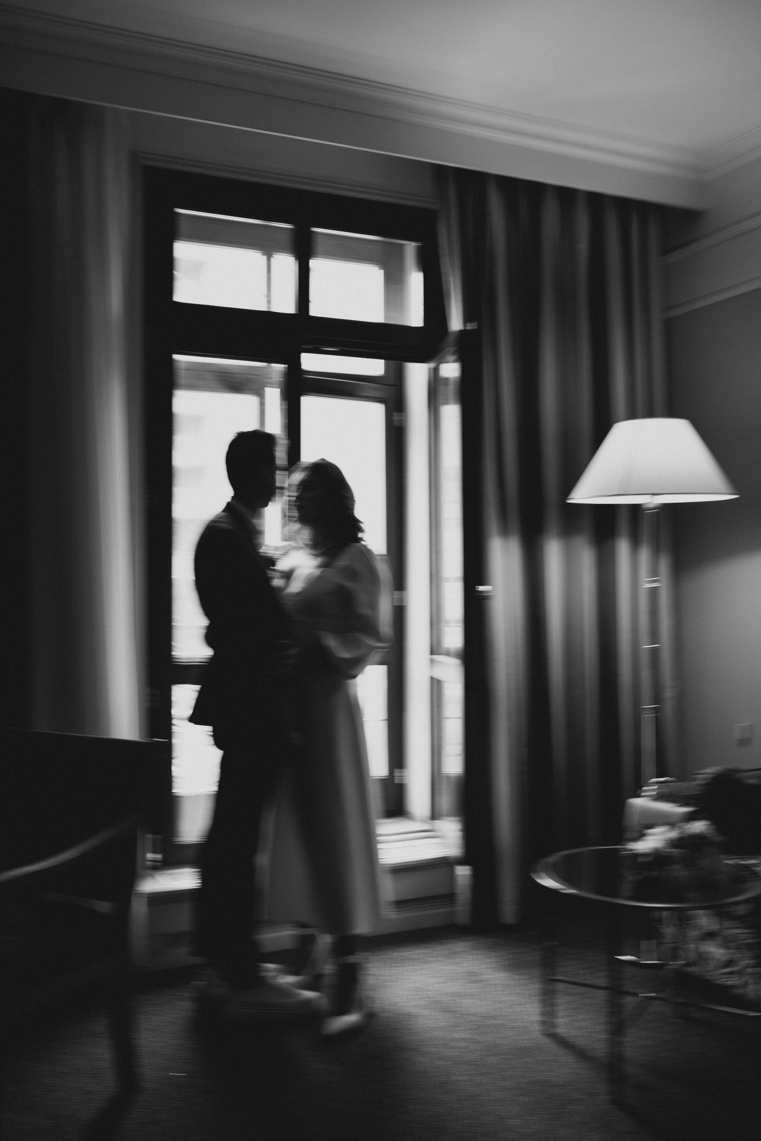 Свадебная фотосессия в Москве в отеле. Фотограф Валерия Горбунова Подольск Бутово Видное Щербинка