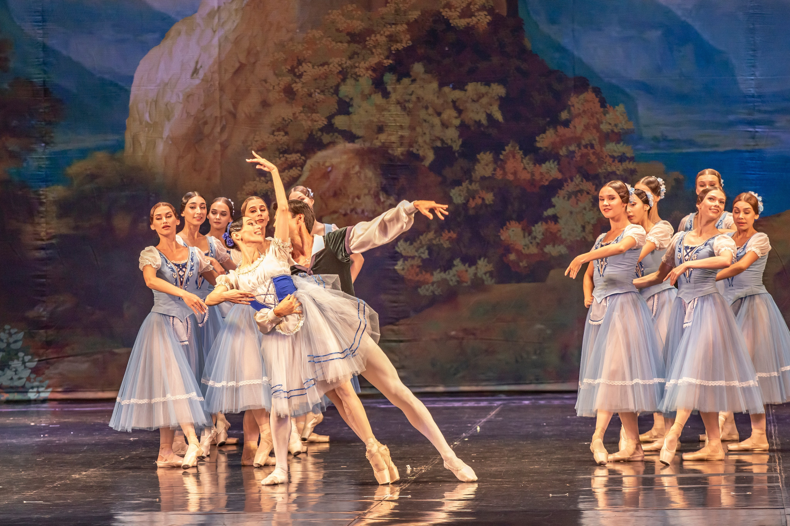 Жизель балет Марийского театра оперы и балета на сцене Зимнего театра. Фотограф в Сочи Юрий Шептаев