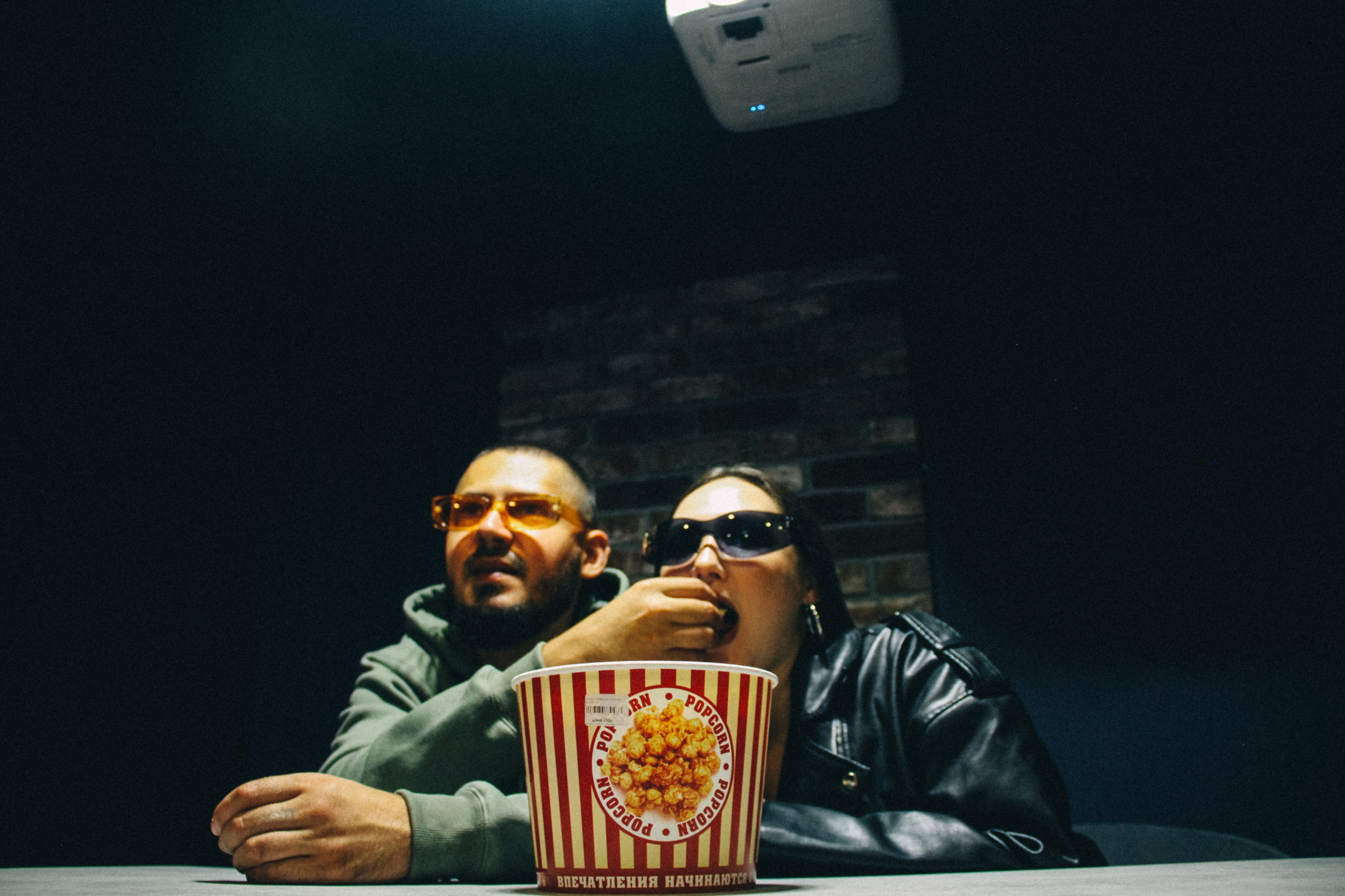 Кинотеатр. Семейный фотодуэт Ирина и Николай Власьевы. Фотосессии в Новосибирске