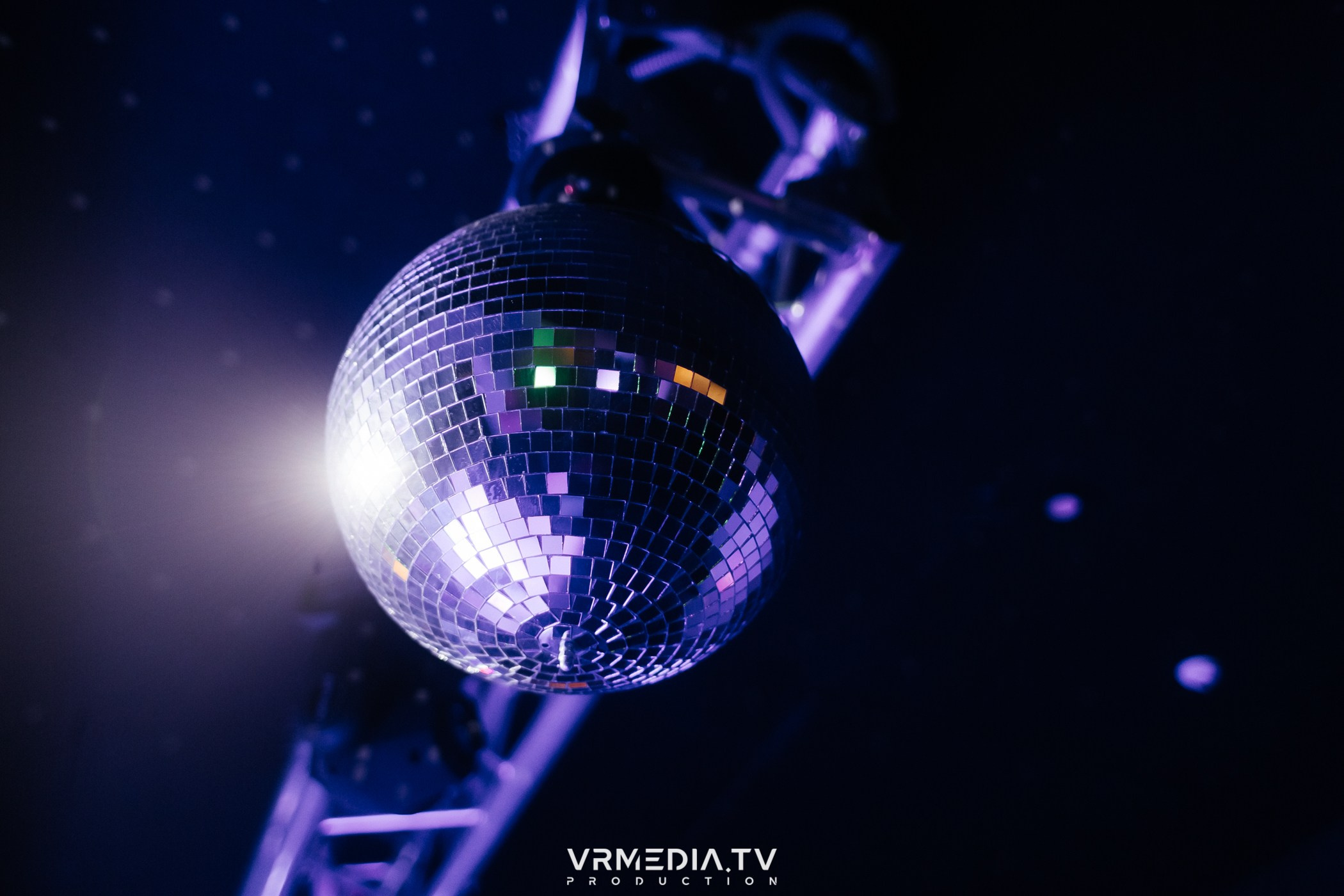 Выходные в караоке-баре «Volna»