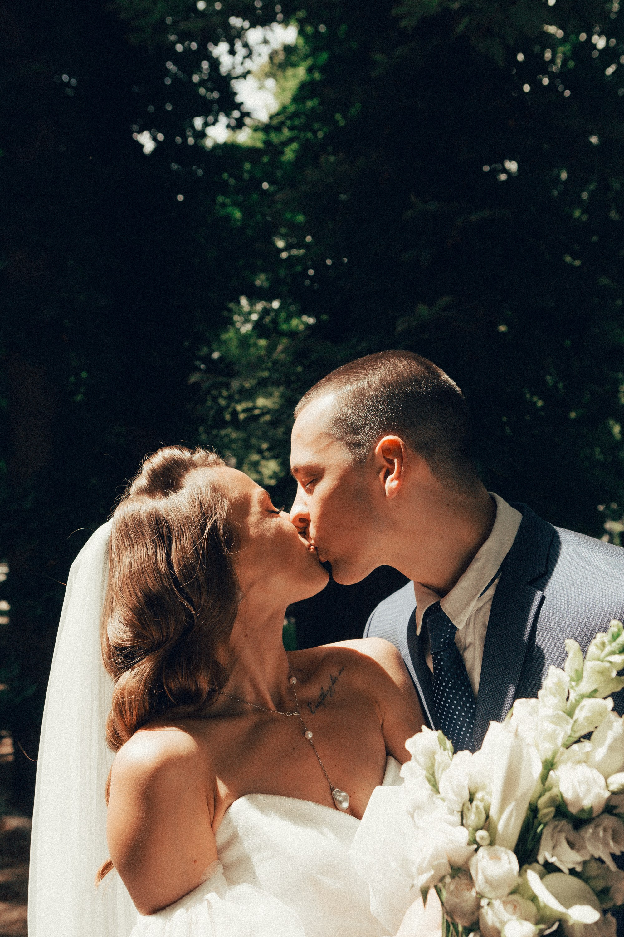 Это по любви