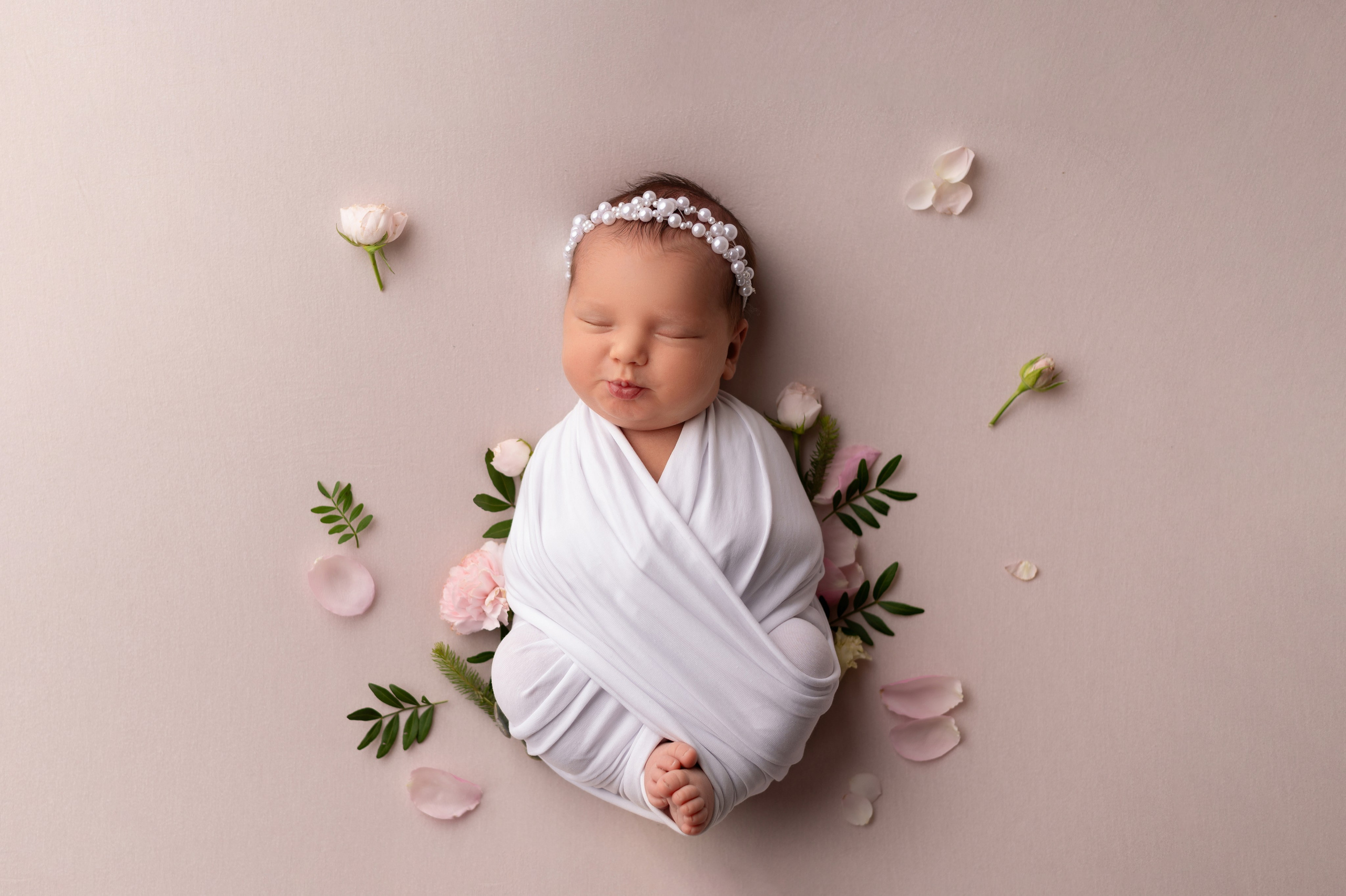 Образы для девочек. Фотограф новорождённых NEWBORN в Москве и МО — Анастасия Боднар