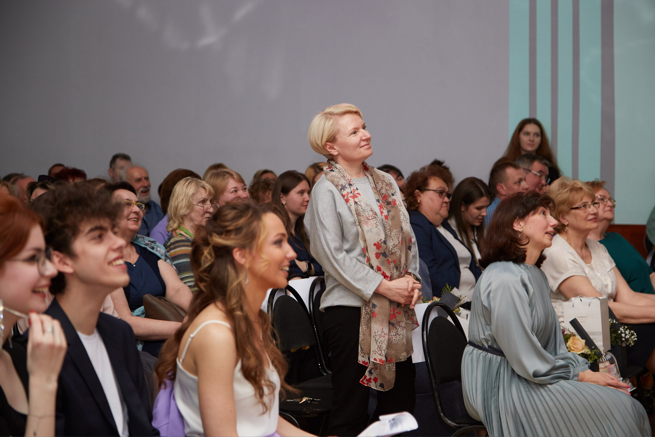 Последний звонок. Фотограф Савченко Люба. Москва