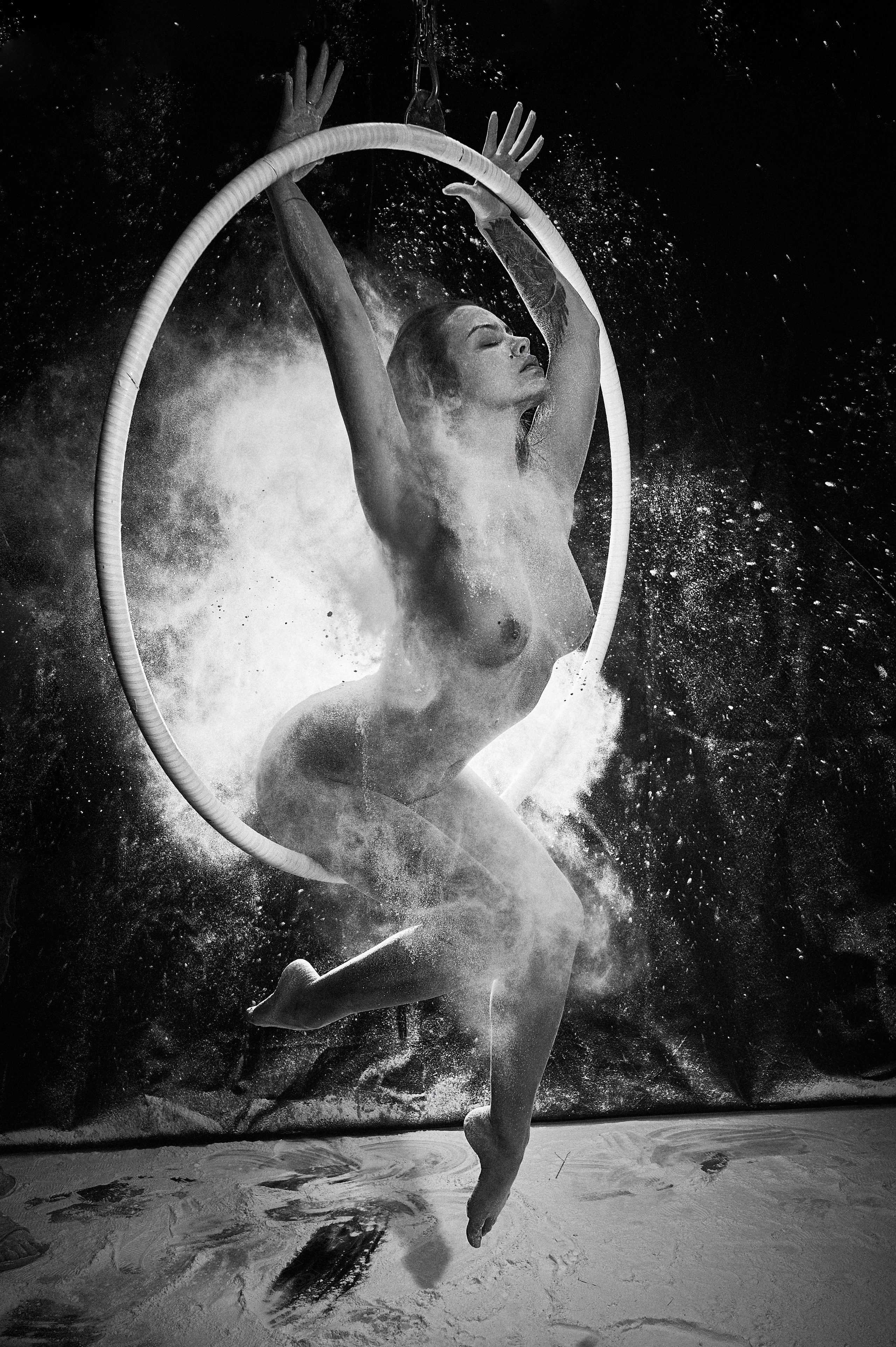 FLOUR. Ню фотограф в городе Владивосток Алексей Кудряшов