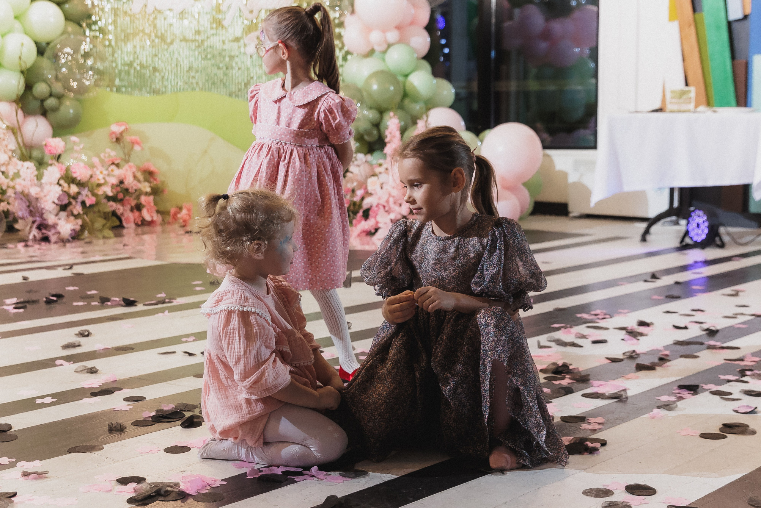 Николь и Ребекка. Фотограф в Волгограде — Александра Искандерова