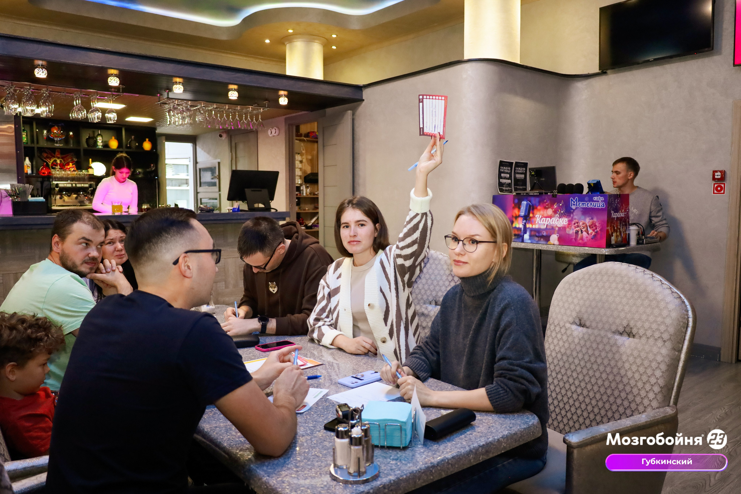 1 октября 2023. Фотограф в Губкинском | Александра Артамонова