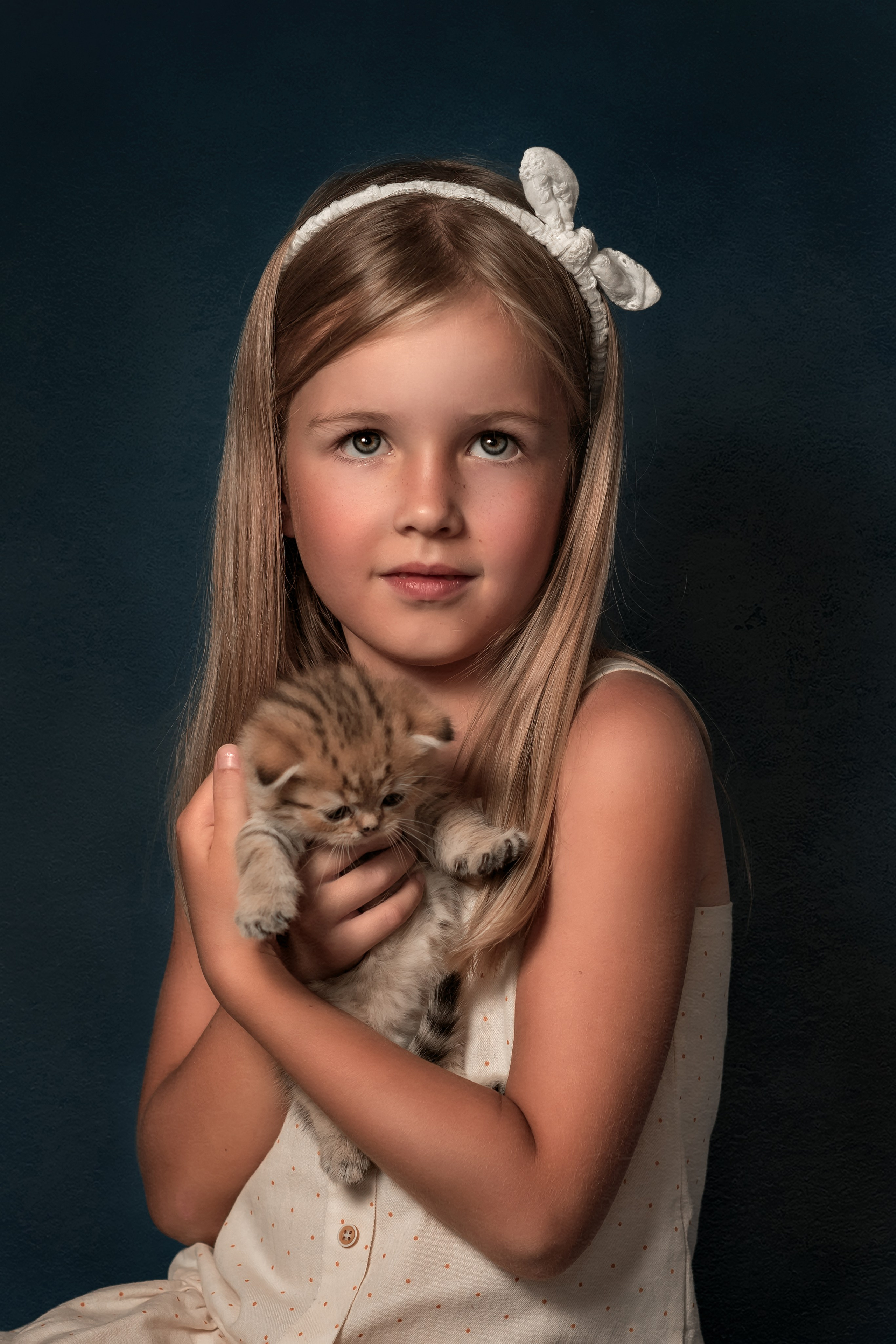 Лена и котята. Фотограф Саратов Юлия Петрова