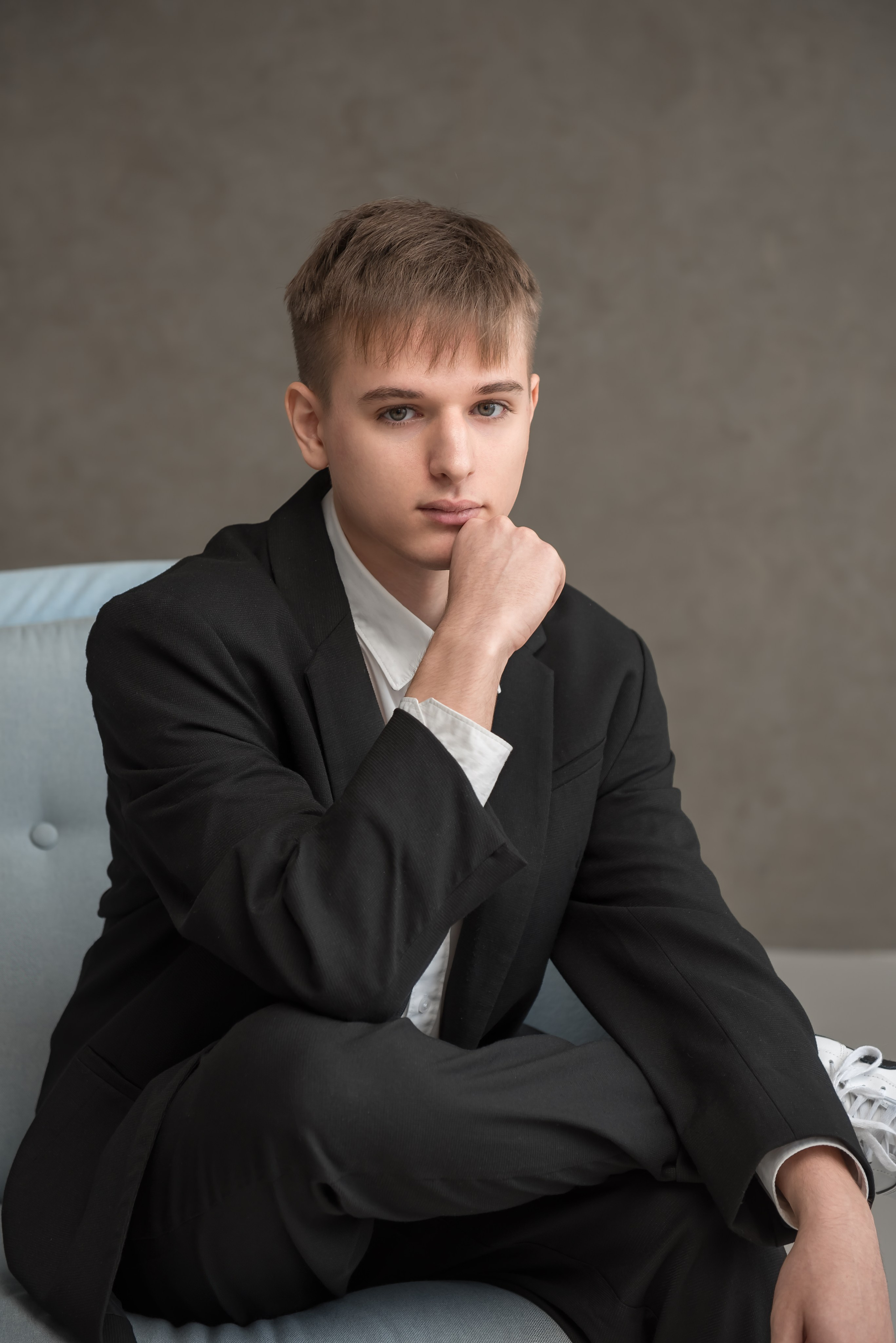 9-11 класс портреты. Фотограф Саратов Юлия Петрова