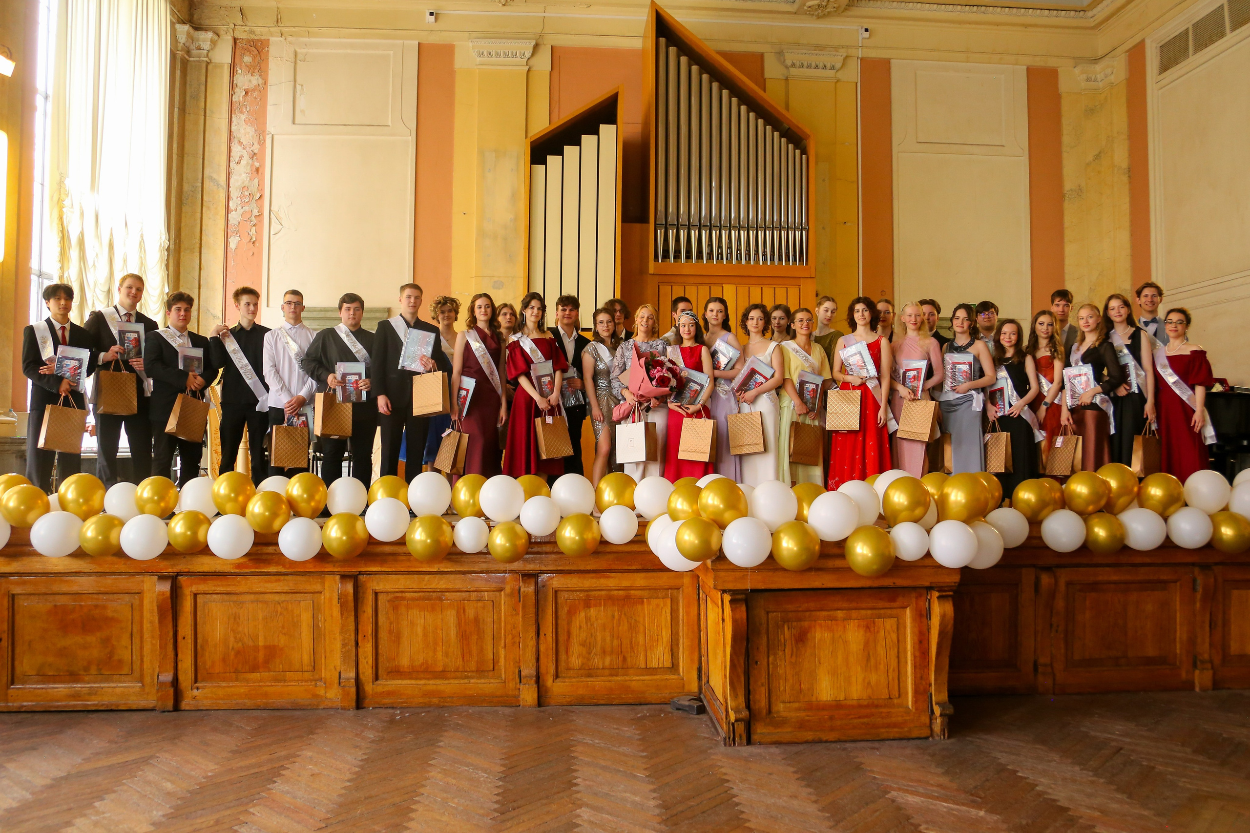 Фотосъемка на выпускной. Свадебный и Репортажный фотограф в Санкт-Петербурге
