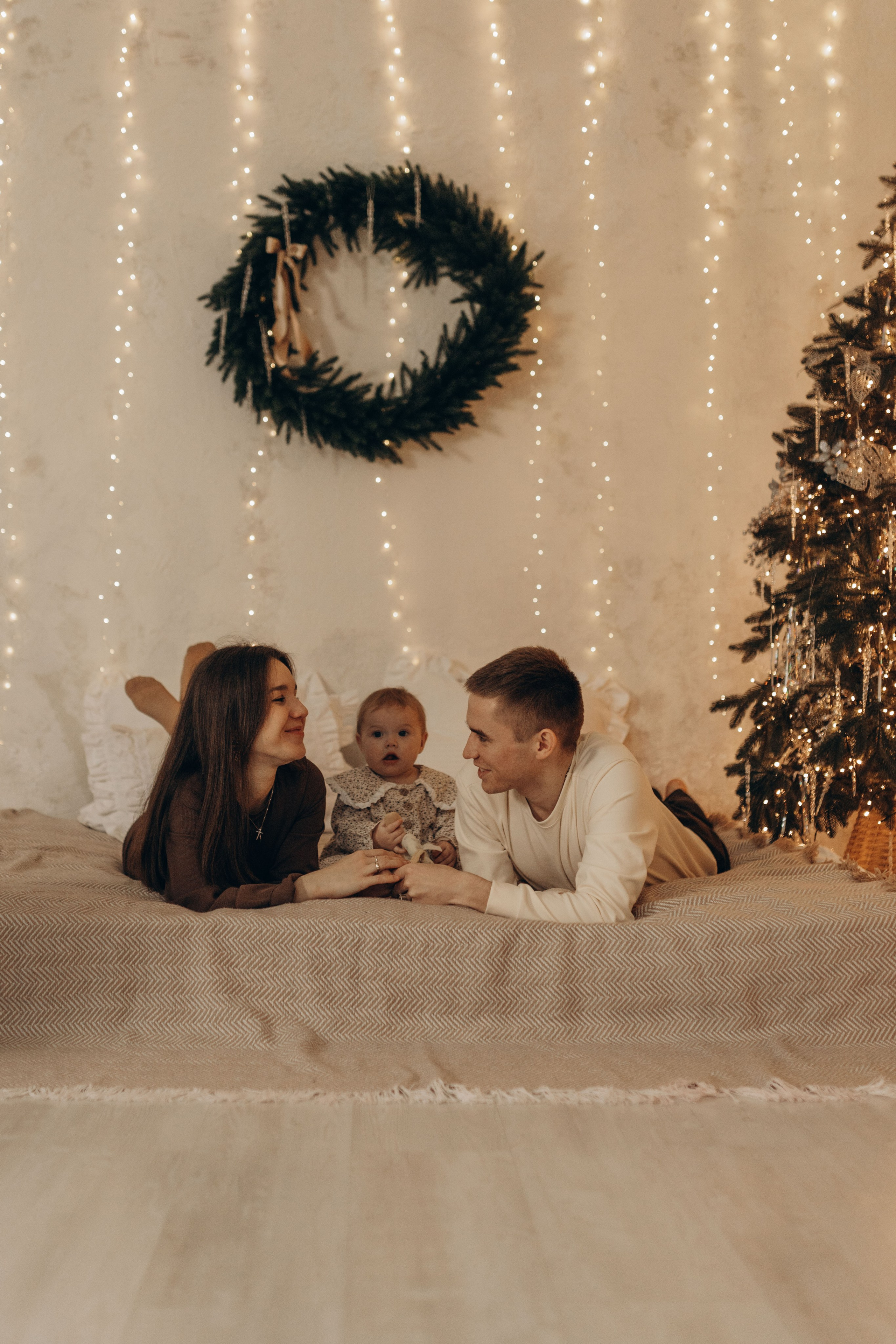 Новогодняя история Дмитрия, Полины и Анюты. Фотограф в Ставрополе Svetlana Matveeva