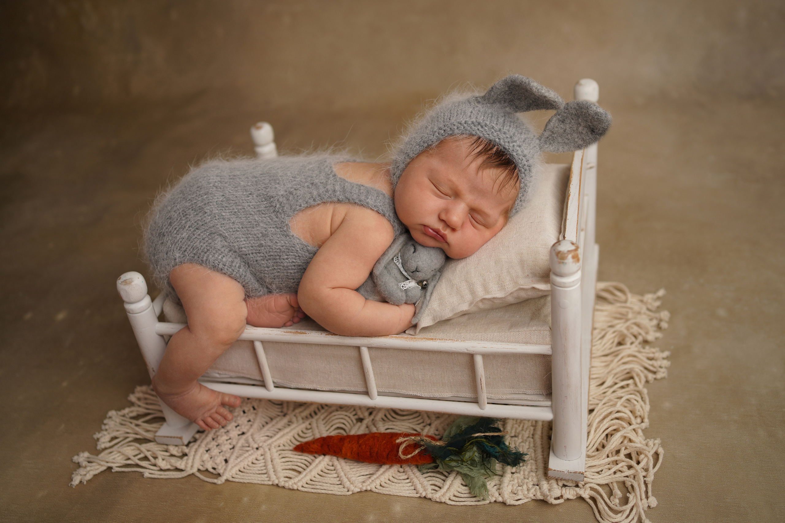 Детская фотосессия новорожденных мальчиков. Детский фотограф и фотограф новорожденных в Калининград Оксана Иваний
