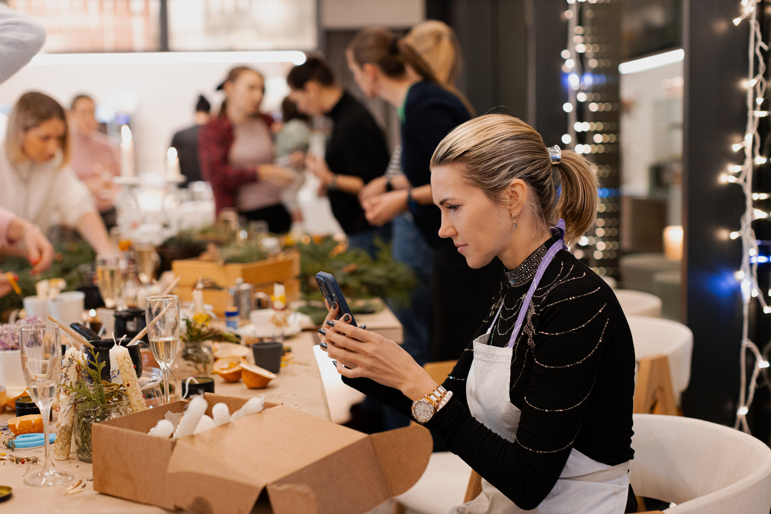 Мк свечи и венок (новогодний корпоратив). Анастасия Ракчеева Художник