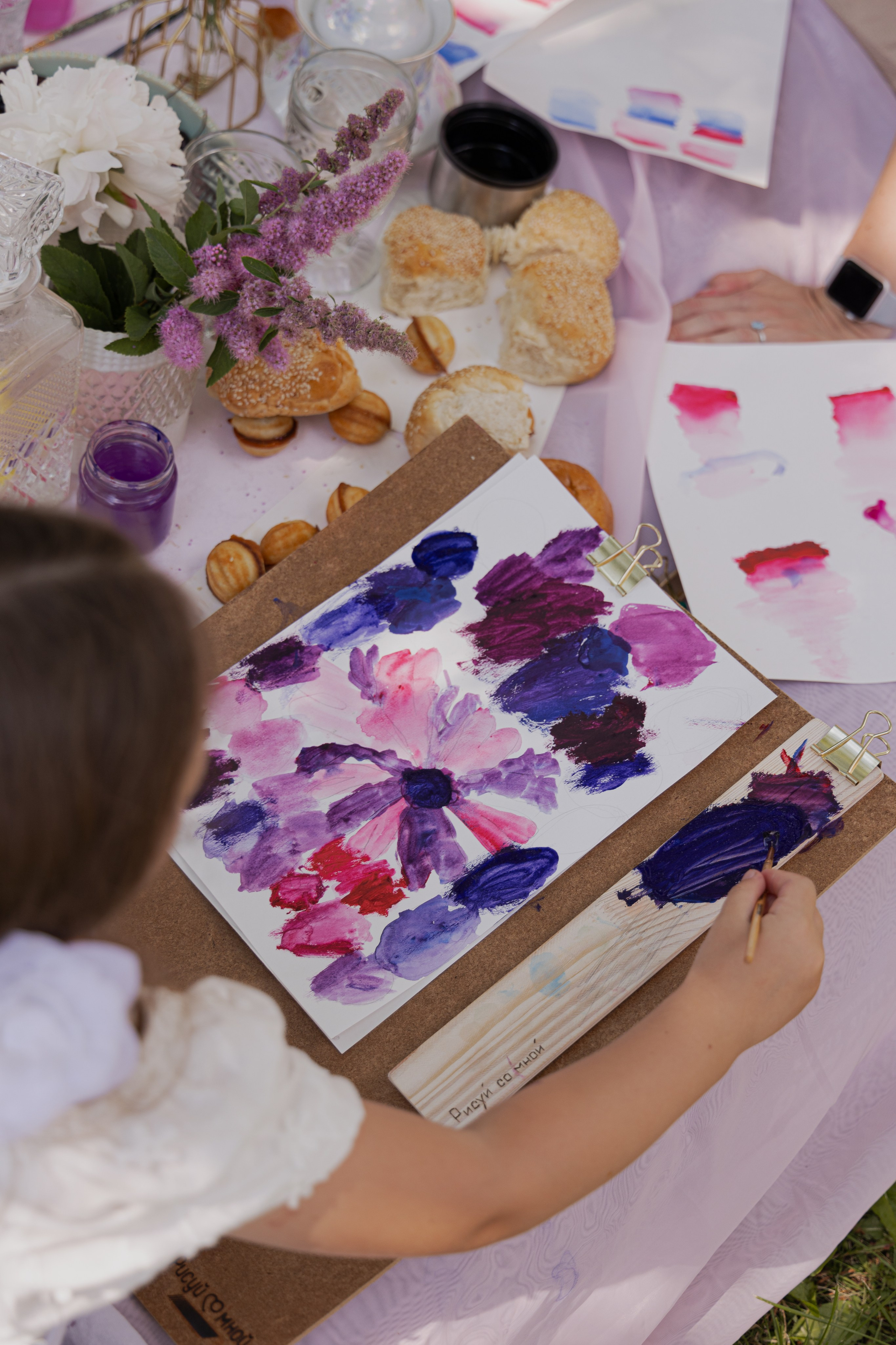 МК Пион (пикник в парке). Анастасия Ракчеева Художник