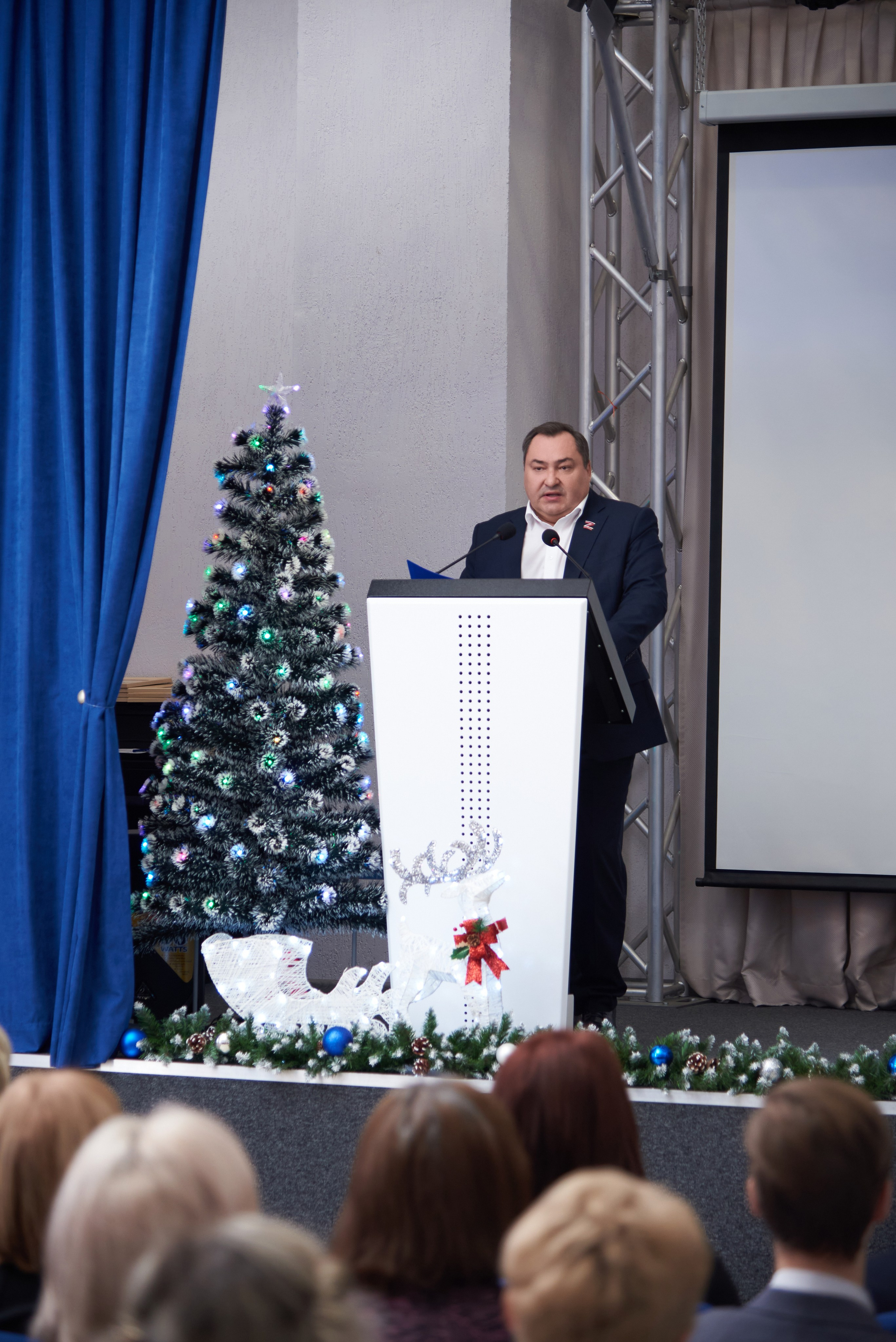 Награждение участников «Учитель года» и «Воспитатель года» 2024. [fXph] Фотограф Масликов Илья. Съёмка мероприятий в Ленинске-Кузнецком