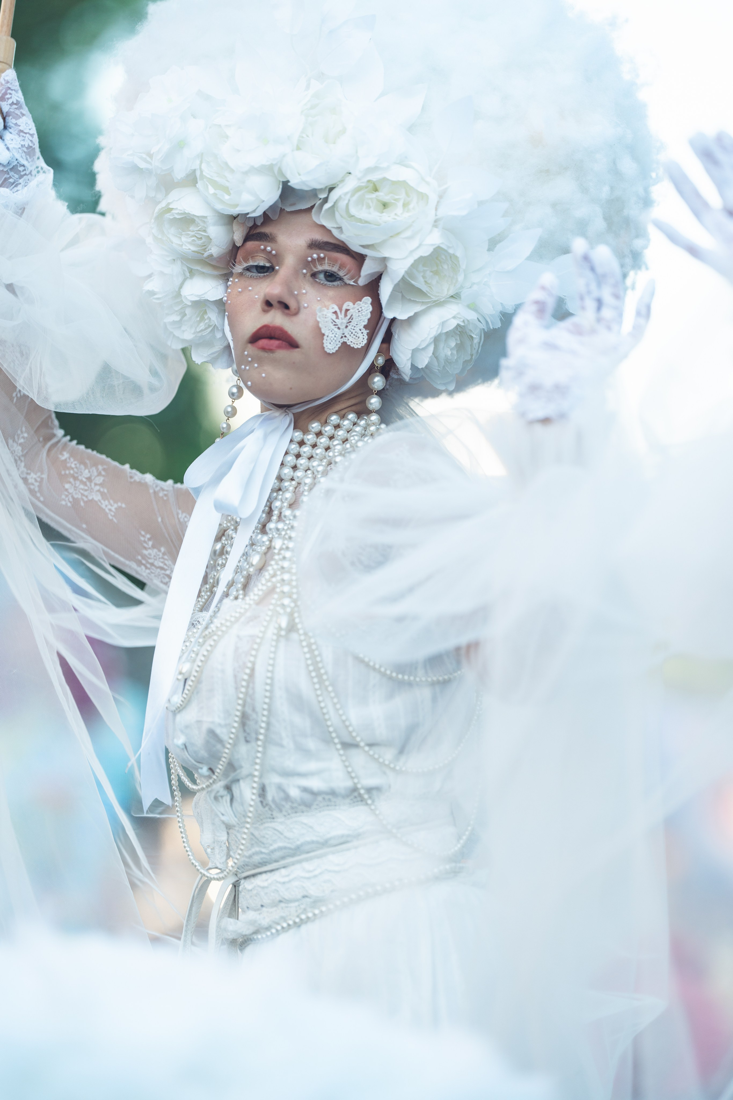 Портретная фотосессияСемейная фотосессияДетская фотосессияЛюбовная/Love-story фотосессияСвадебная фотосессияФотосессия для помолвкиПрофессиональный/деловой портретРекламная/коммерческая фотосессияФотосессия продукции (товары)Фотосессия моды (fashion)Бьюти-съемка (красота, макро-детали лица)Фотосессия lifestyle (повседневная жизнь, атмосфера)Фотосессия в полёте/авиационная (иногда отдельно как аэросъемка)Пейзажная/ландшафтная фотосессияАрхитектурная фотосессияАнфас/студийная фотосессияНю-фотосессия (с оговорками об этике и согласии)Фотосессия для артистов/музыкантовФотосессия для блогеров и инфлюенсеровФотосессия в стиле ретро/винтажЭко- и концептуальная съемка (арт-иллюстративная)Фотосессия для мероприятий (часто как репортажная)Aerial/дрон-съемка (в сочетании с портретной или пейзажной частью)Инфографическая/презентационная фотосессия (для презентаций и каталогов)