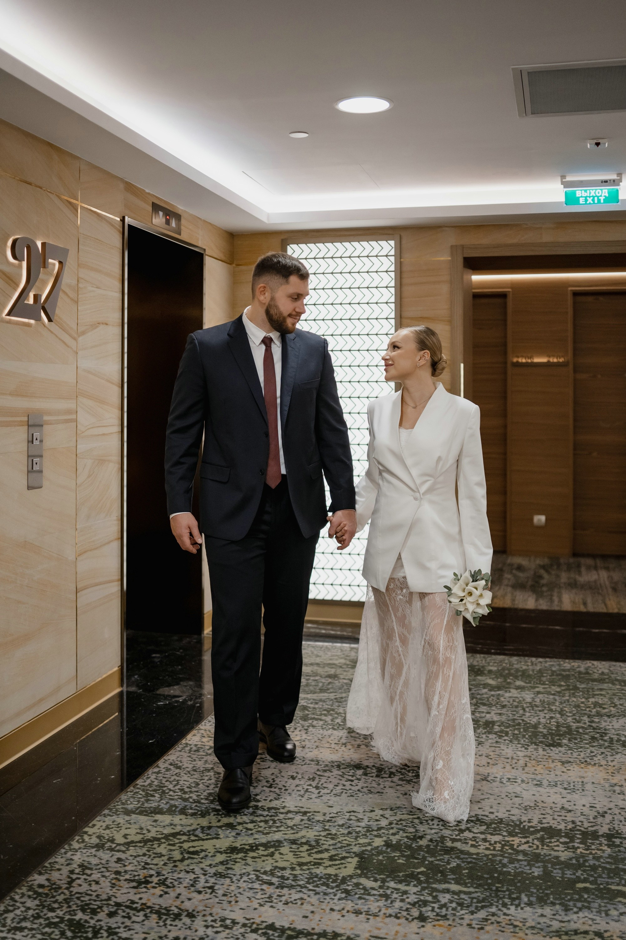 Свадебная фотосессия в Рэдиссон Блу Олимпийский. Свадебный и семейный фотограф в Москве Светлана Зоткина