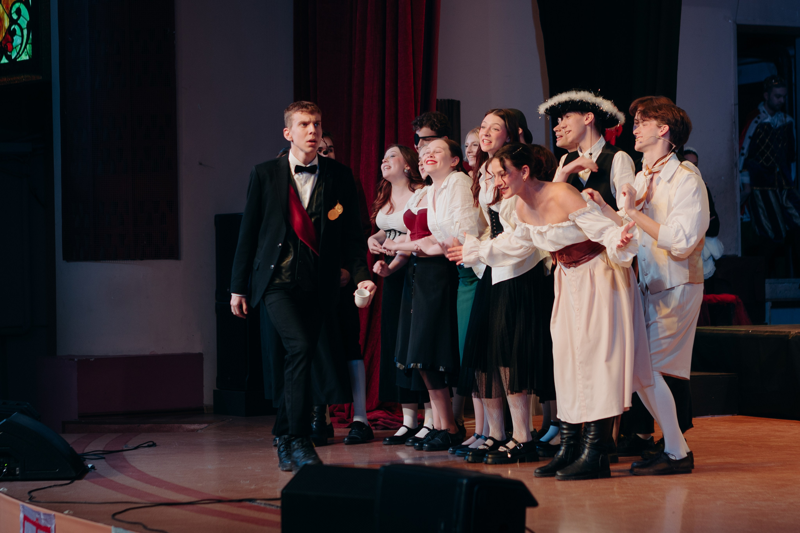 СТЭМ «Шуты детям не игрушка» Самарский университет 2024 год. Фотограф Софа Самара